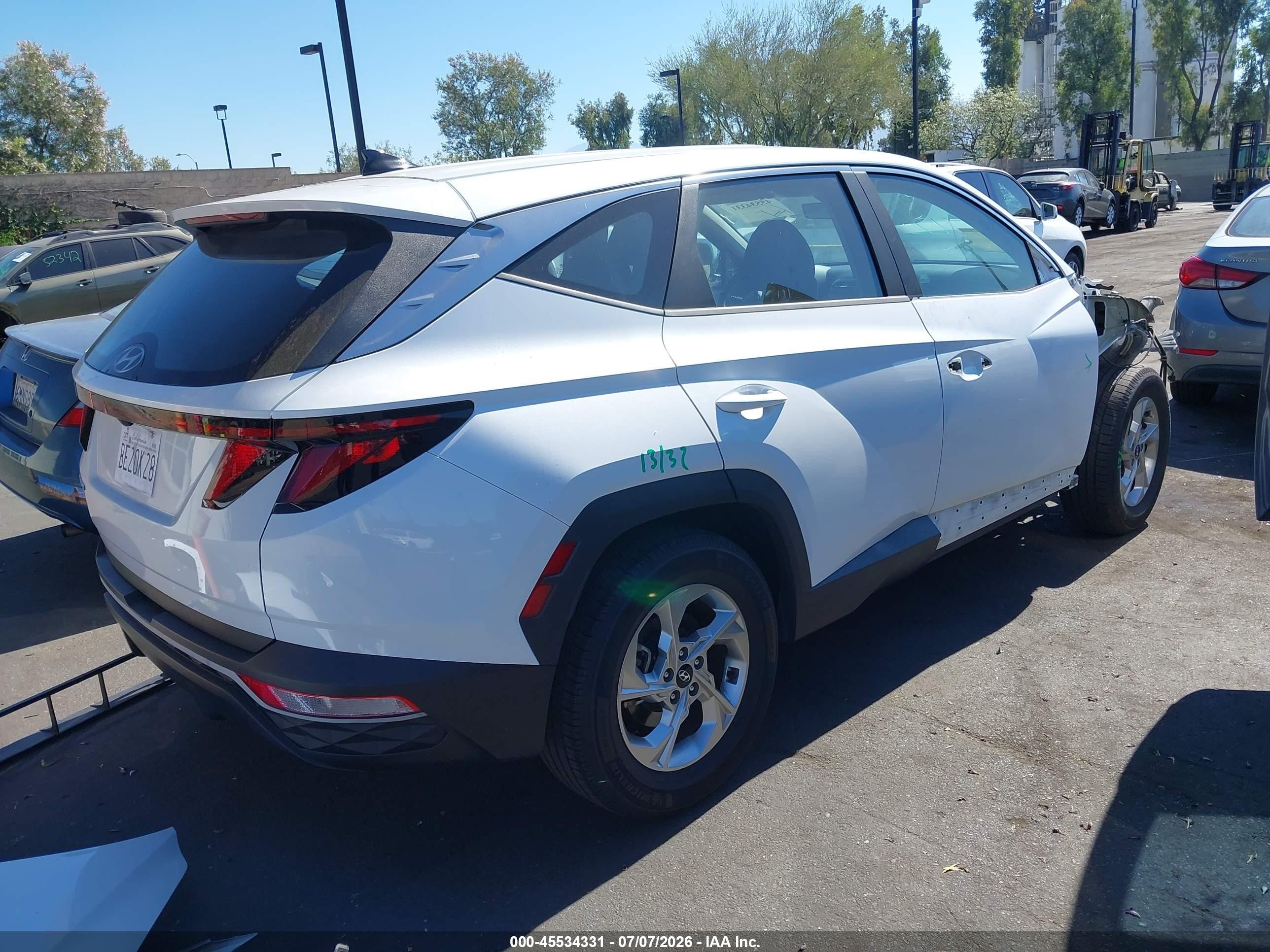 2022 Hyundai Tucson VIN 5NMJA3AE5NH002850 IAAI salvage auction — Front End, Salvage Certificate (California), sold $4,100 on 2026-07-12 (photo 4)