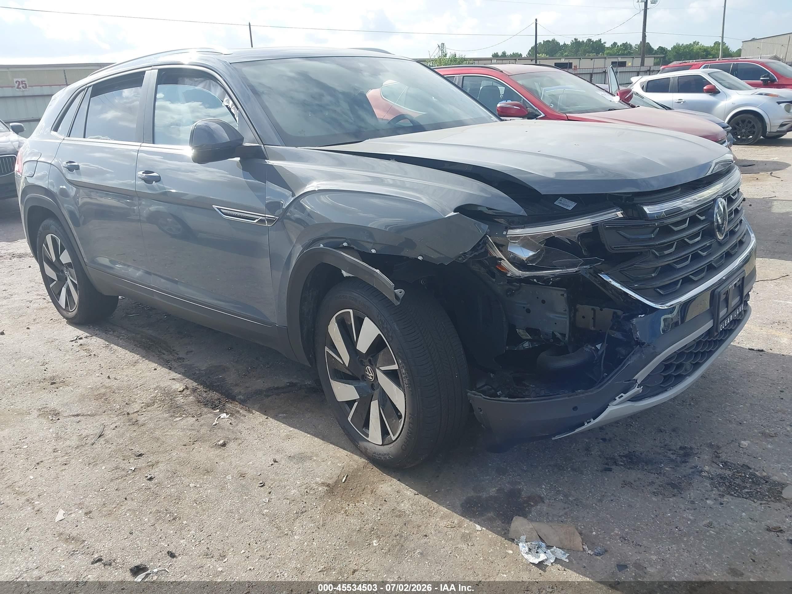 2026 Volkswagen Atlas Cross Sport VIN 1V2JC2CA6TC215511 — IAAI salvage auction photo