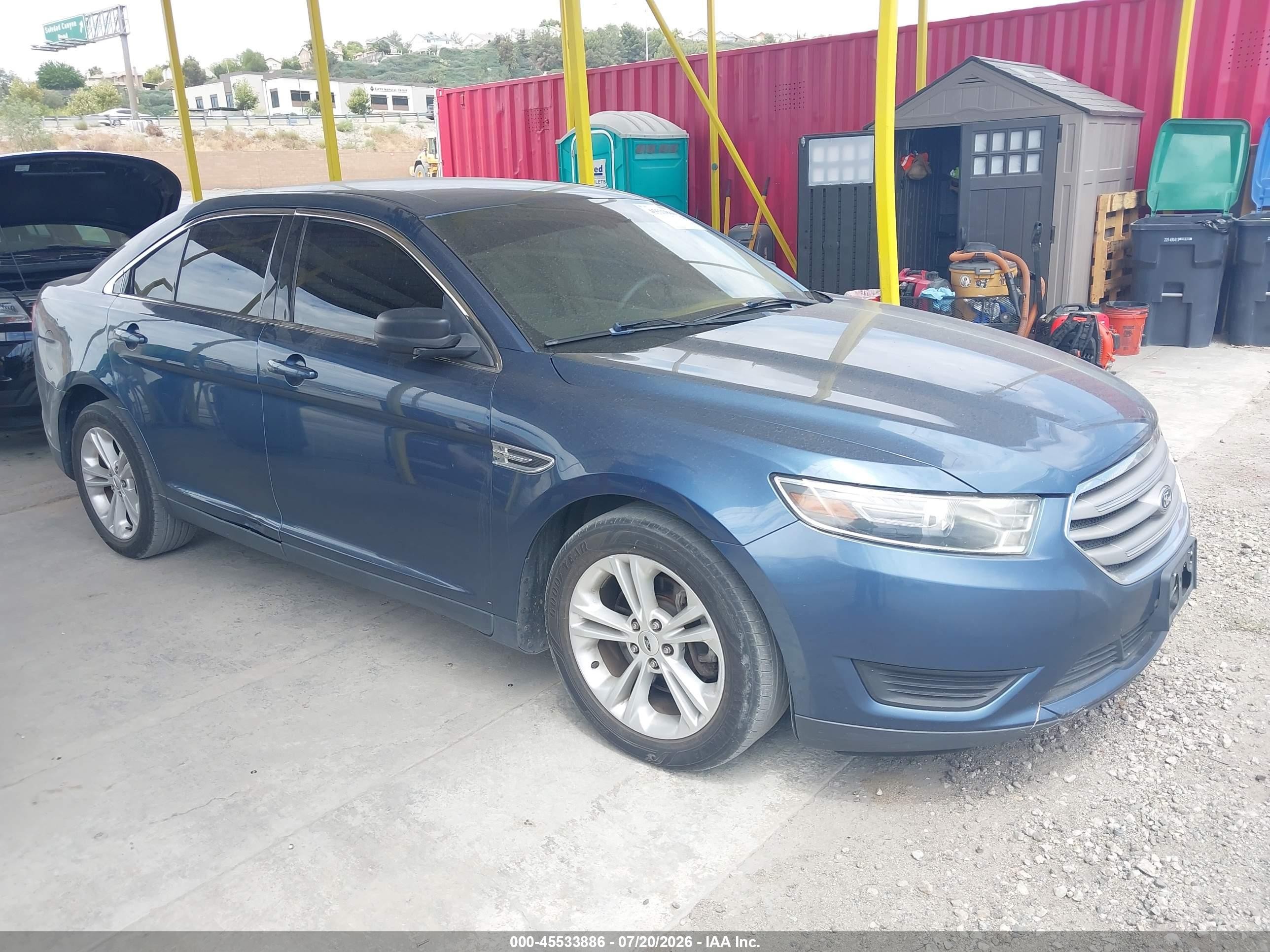 2018 Ford Taurus VIN 1FAHP2D84JG135930 — IAAI salvage auction photo