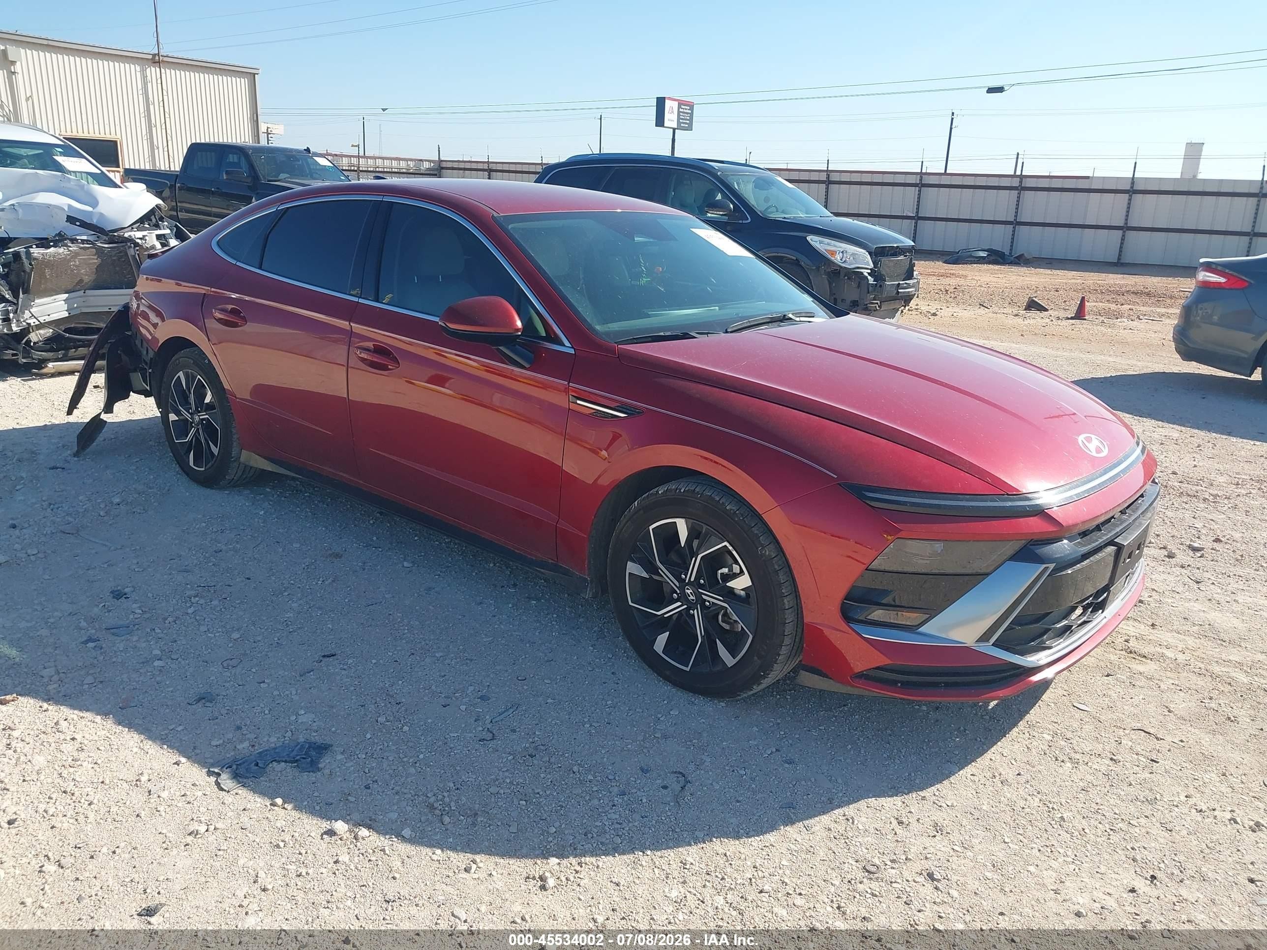 2024 Hyundai Sonata VIN KMHL64JA7RA401347 — IAAI salvage auction photo