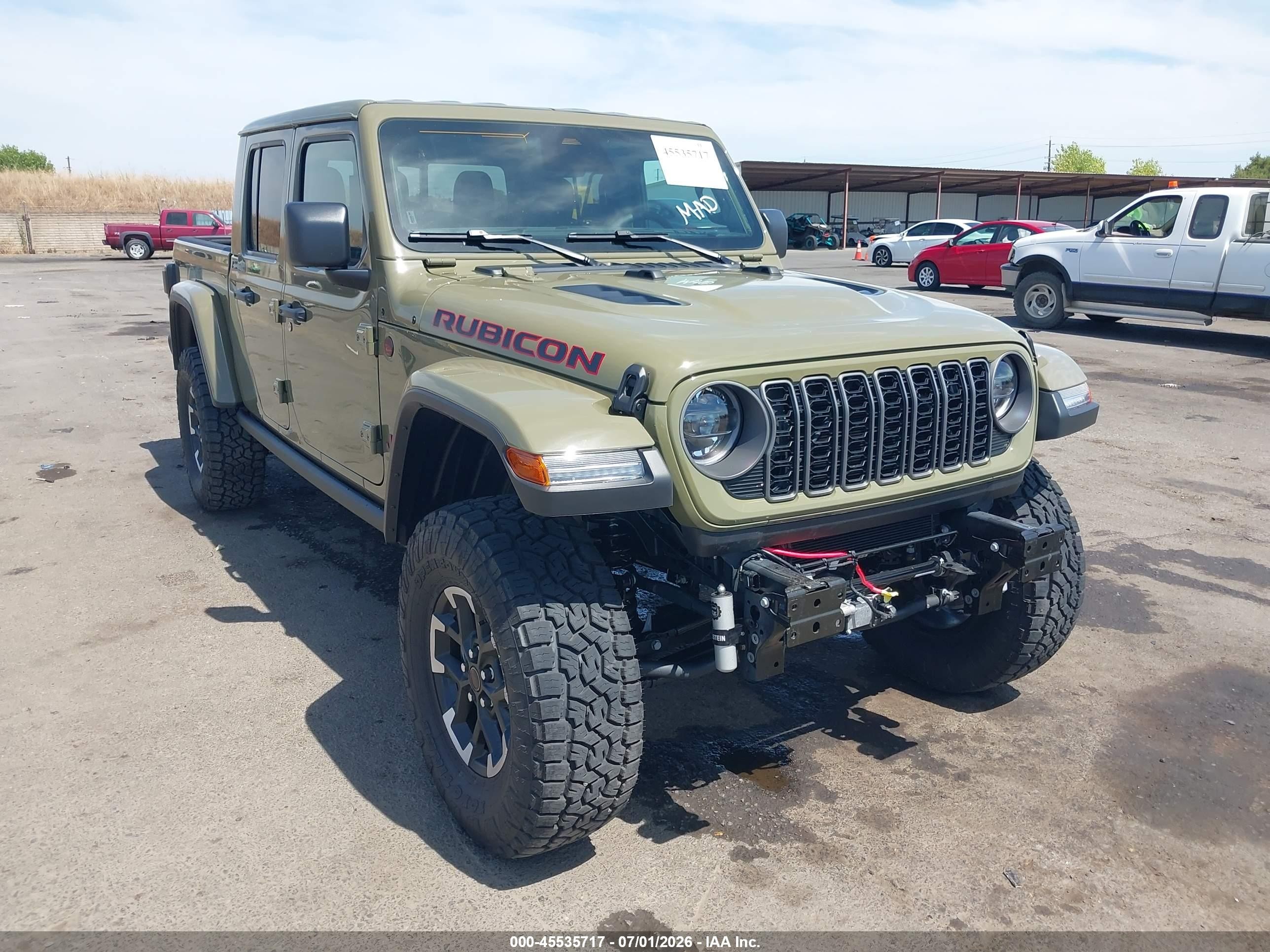 2026 Jeep Gladiator VIN 1C6RJTBG3TL157581 — IAAI salvage auction photo