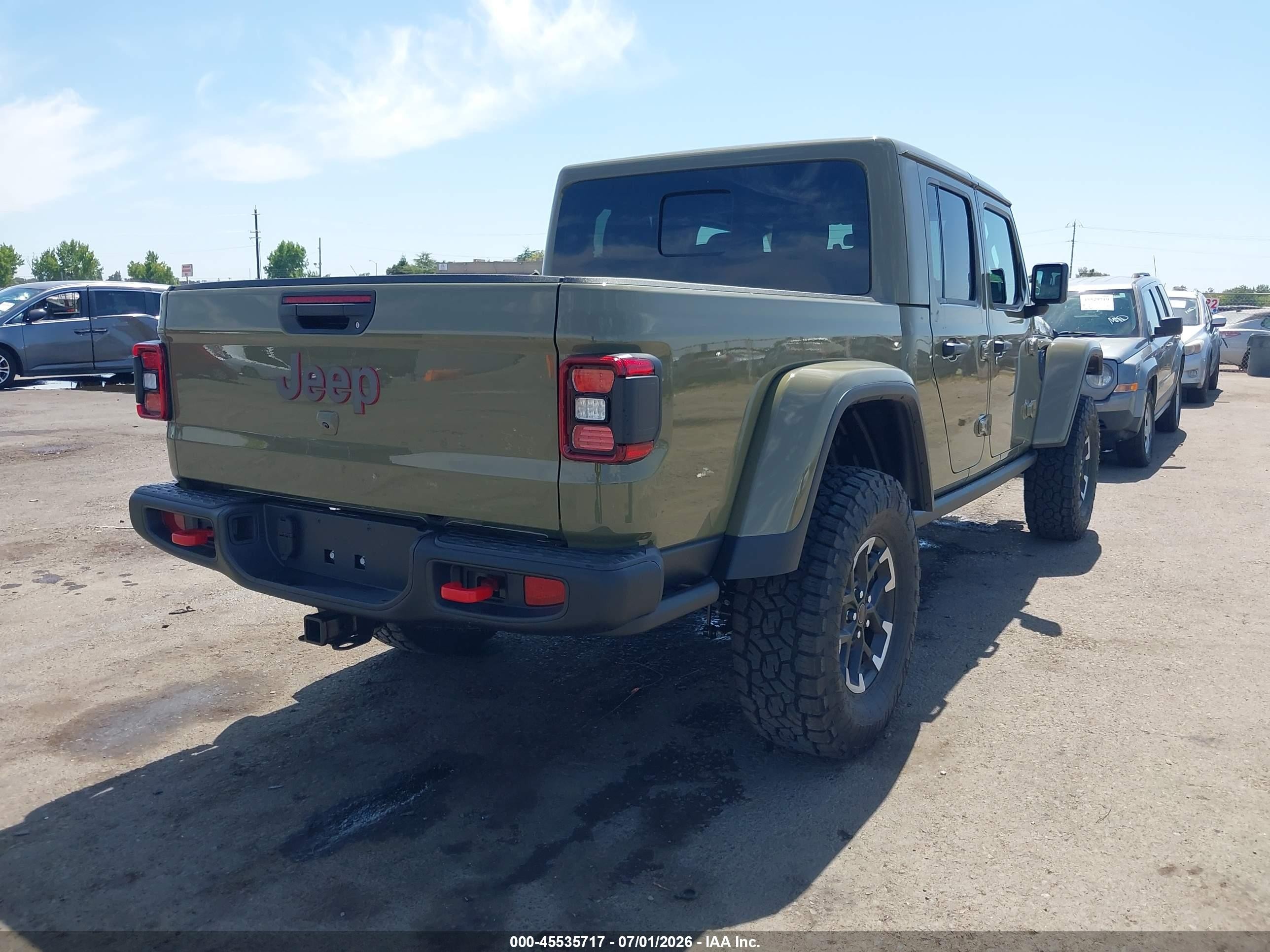 2026 Jeep Gladiator VIN 1C6RJTBG3TL157581 IAAI salvage auction — Front End, Salvage (California), sold $38,500 on 2026-09-11 (photo 4)