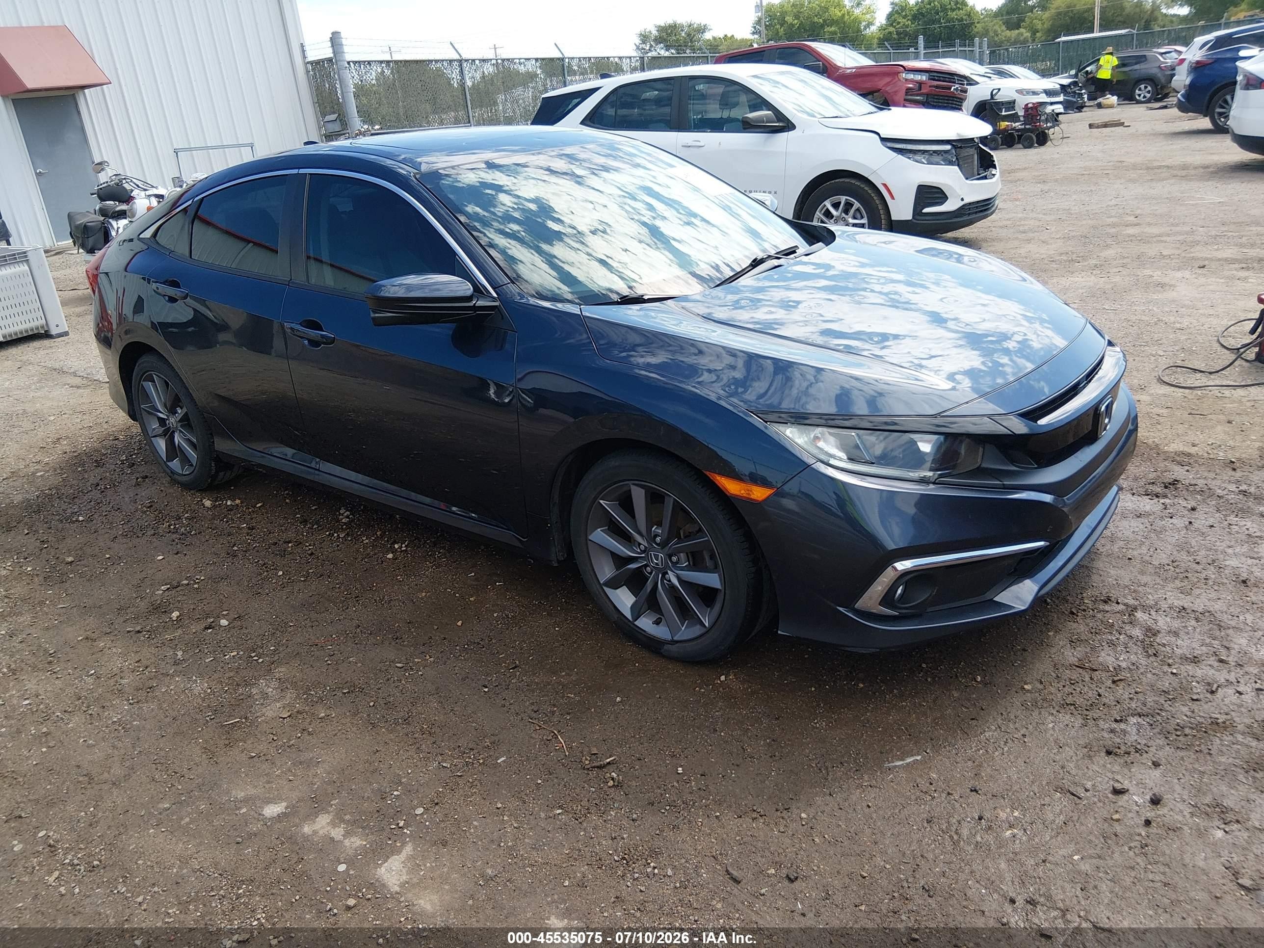 2021 Honda Civic VIN 19XFC1F39ME001587 — IAAI salvage auction photo