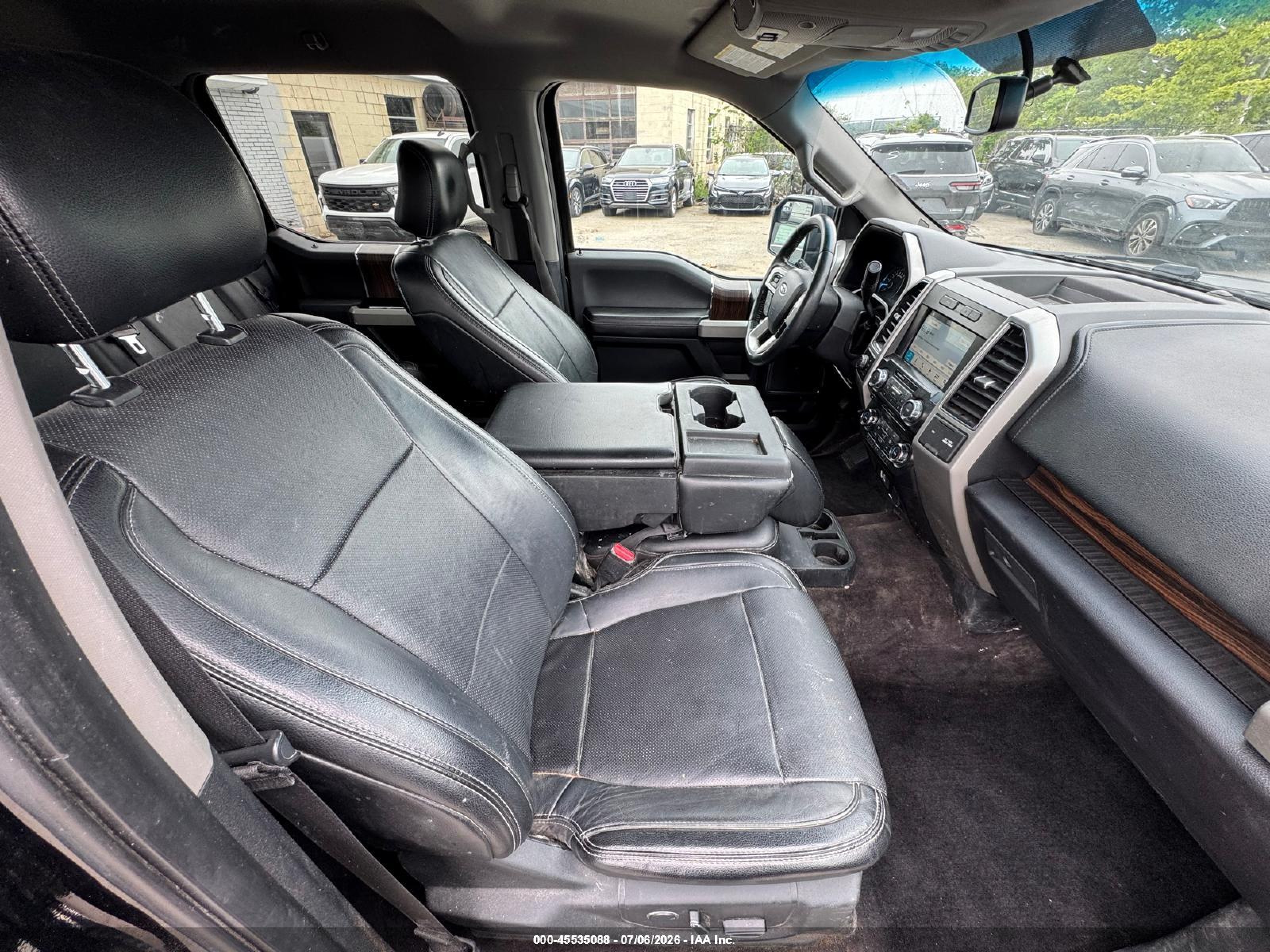 2017 Ford F-150 lightning VIN 1FTEW1EF0HFA91903 IAAI salvage auction — Unknown, Clear (New Jersey), sold $375 on 2026-09-02 (photo 5)