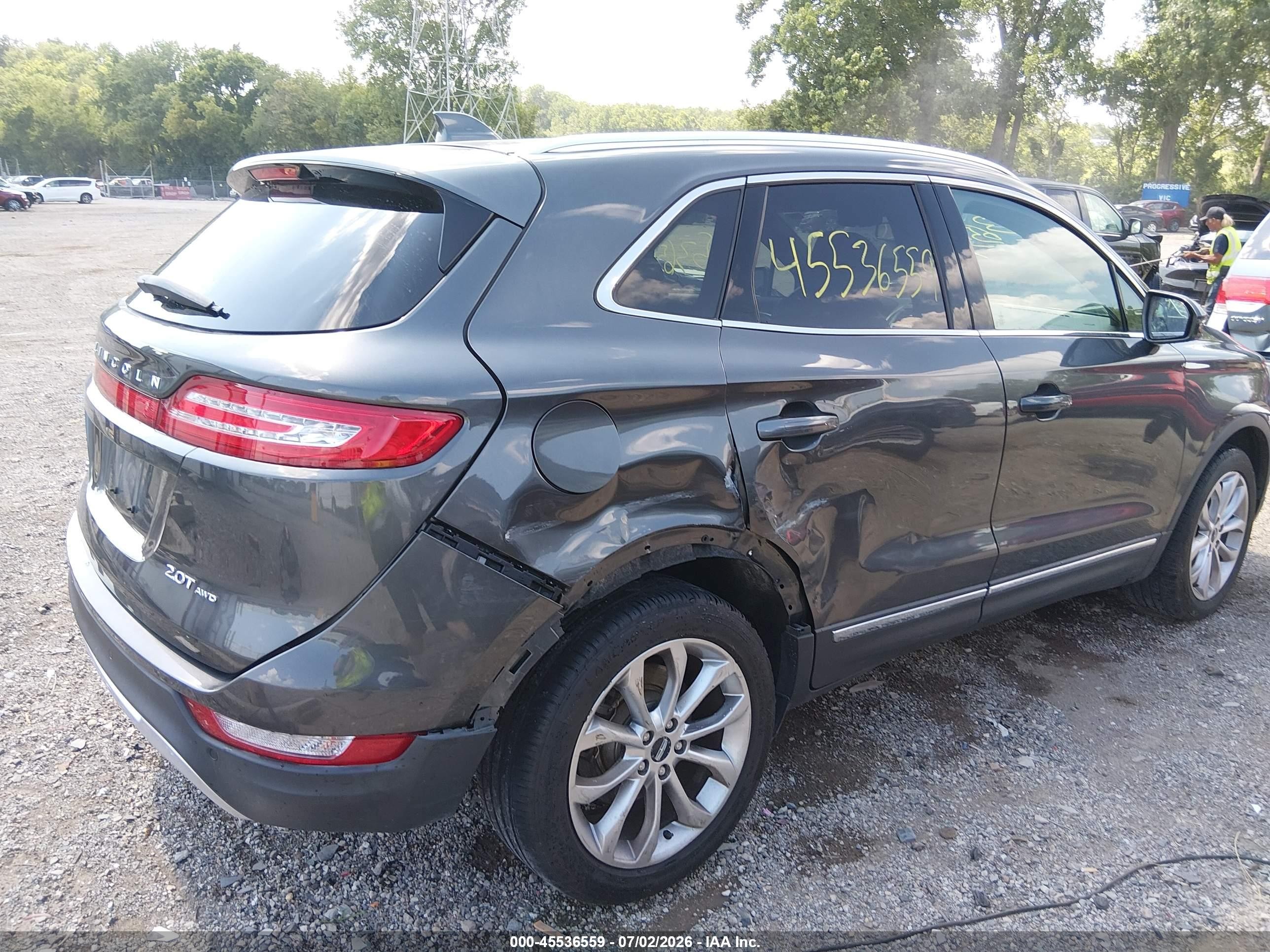 2018 Lincoln Mkc VIN 5LMCJ2D91JUL22714 IAAI salvage auction — Side, Clear (Indiana), sold $4,575 on 2026-09-18 (photo 6)