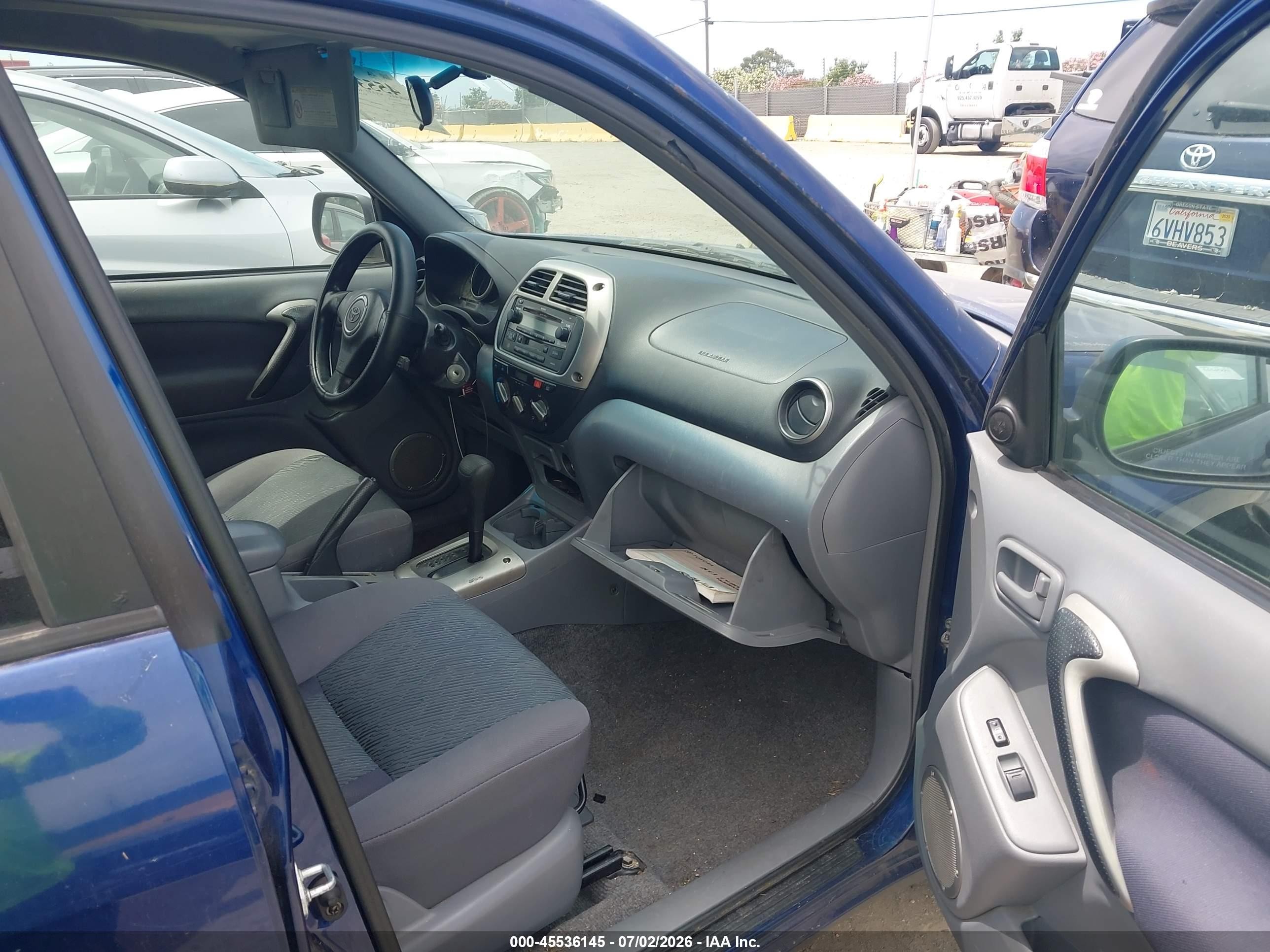 2003 Toyota RAV4 VIN JTEHH20V030212061 IAAI salvage auction — Normal Wear, Clear - Dealer Only (California), sold $825 on 2026-07-09 (photo 5)