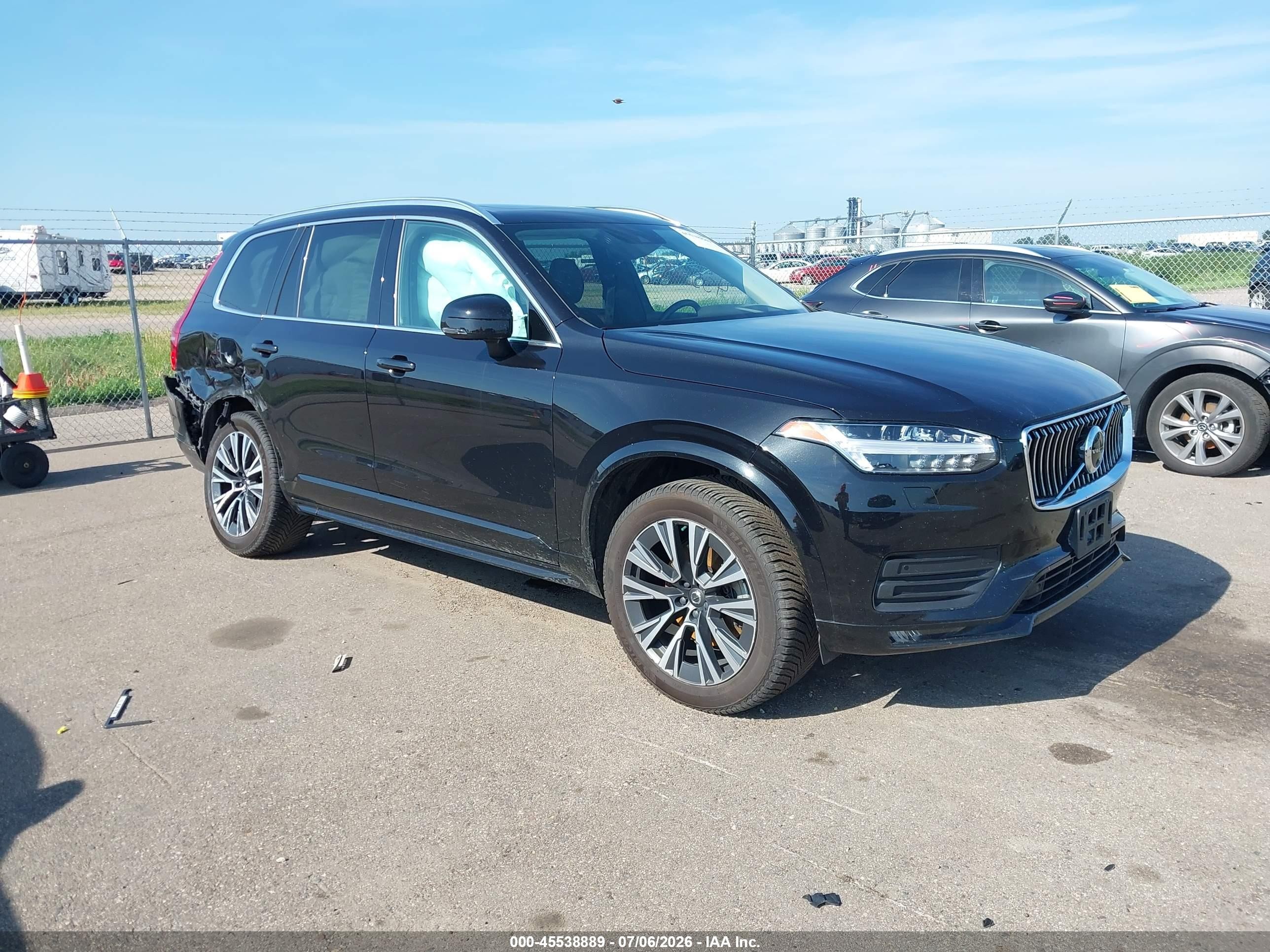 2021 Volvo XC90 VIN YV4A221K7M1755668 — IAAI salvage auction photo