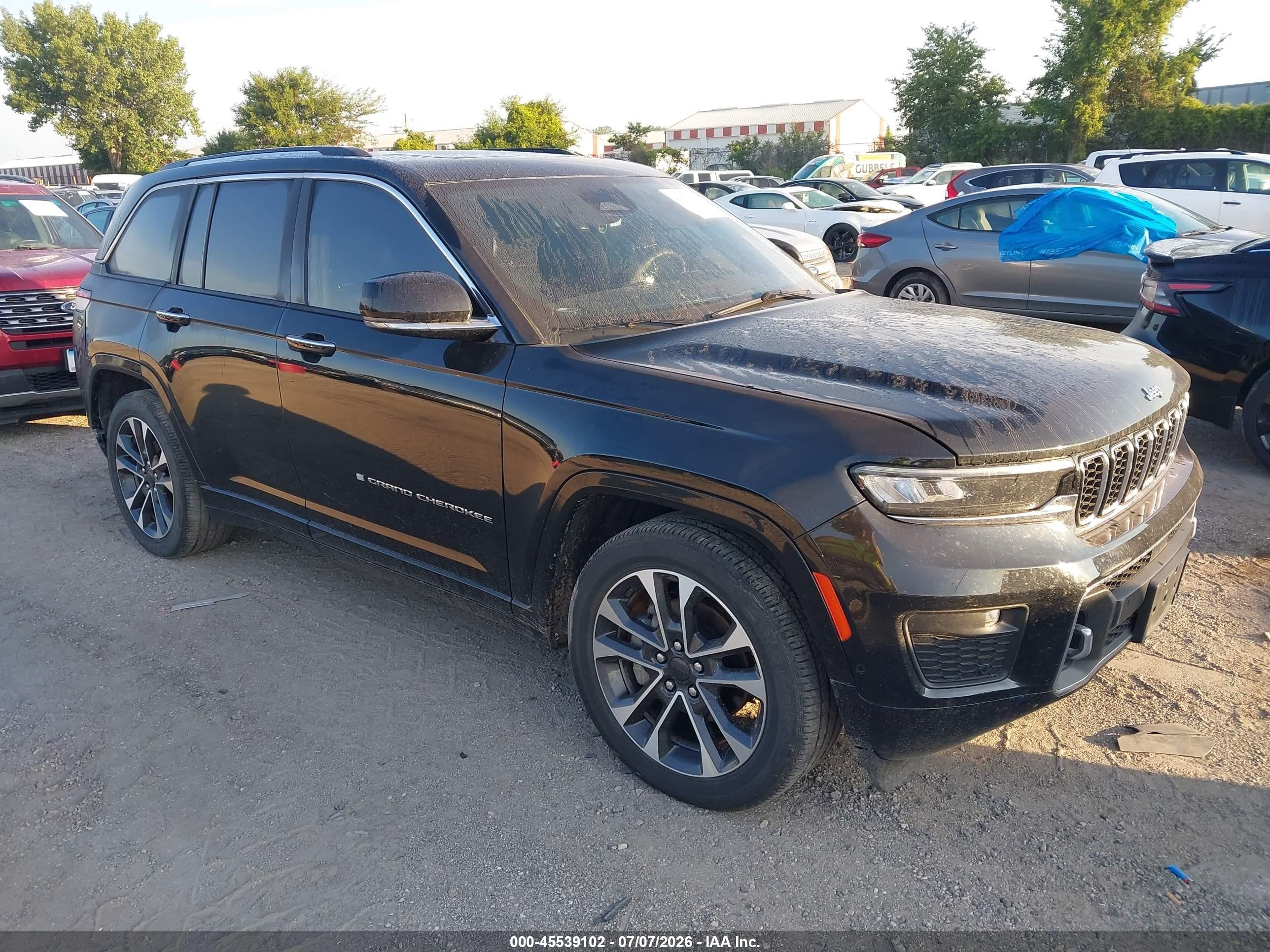 2023 Jeep Grand Cherokee VIN 1C4RJHDG3PC508689 — IAAI salvage auction photo