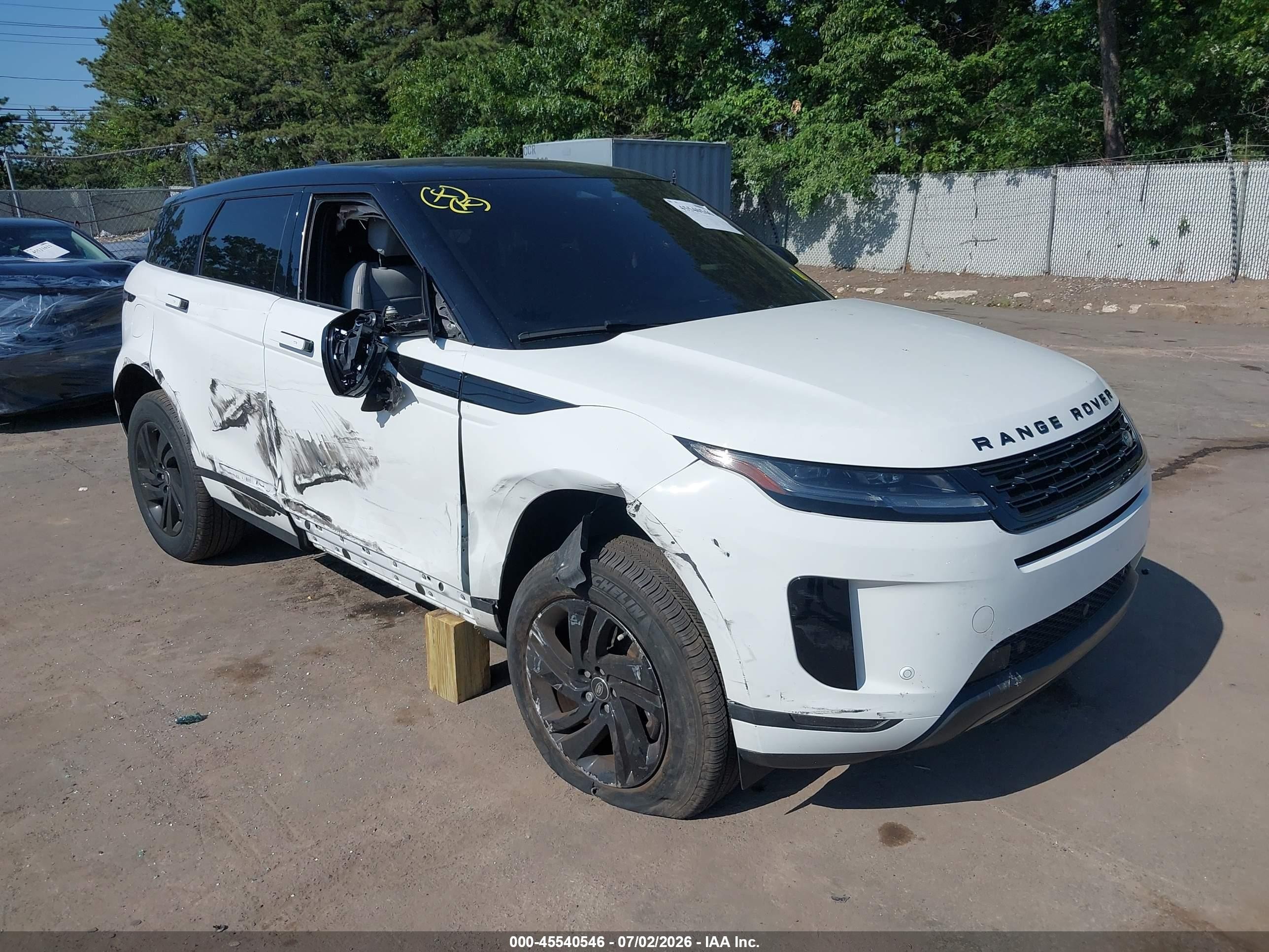 2026 Land Rover Range Rover Evoque VIN SALZJ2FX4TH289628 — IAAI salvage auction photo