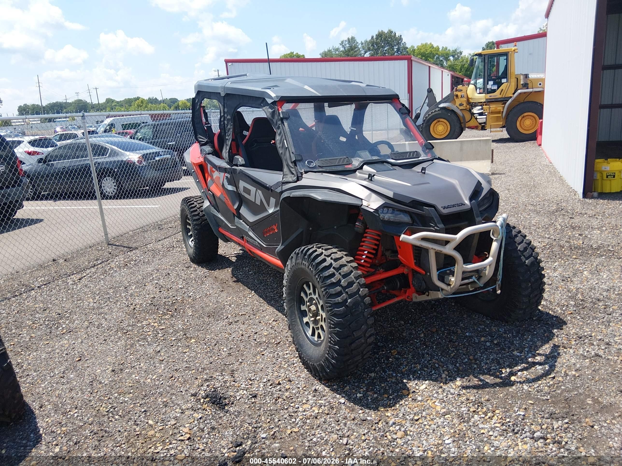 2020 Honda SXS1000 VIN 1HFVE06E4L4003304 — IAAI salvage auction photo