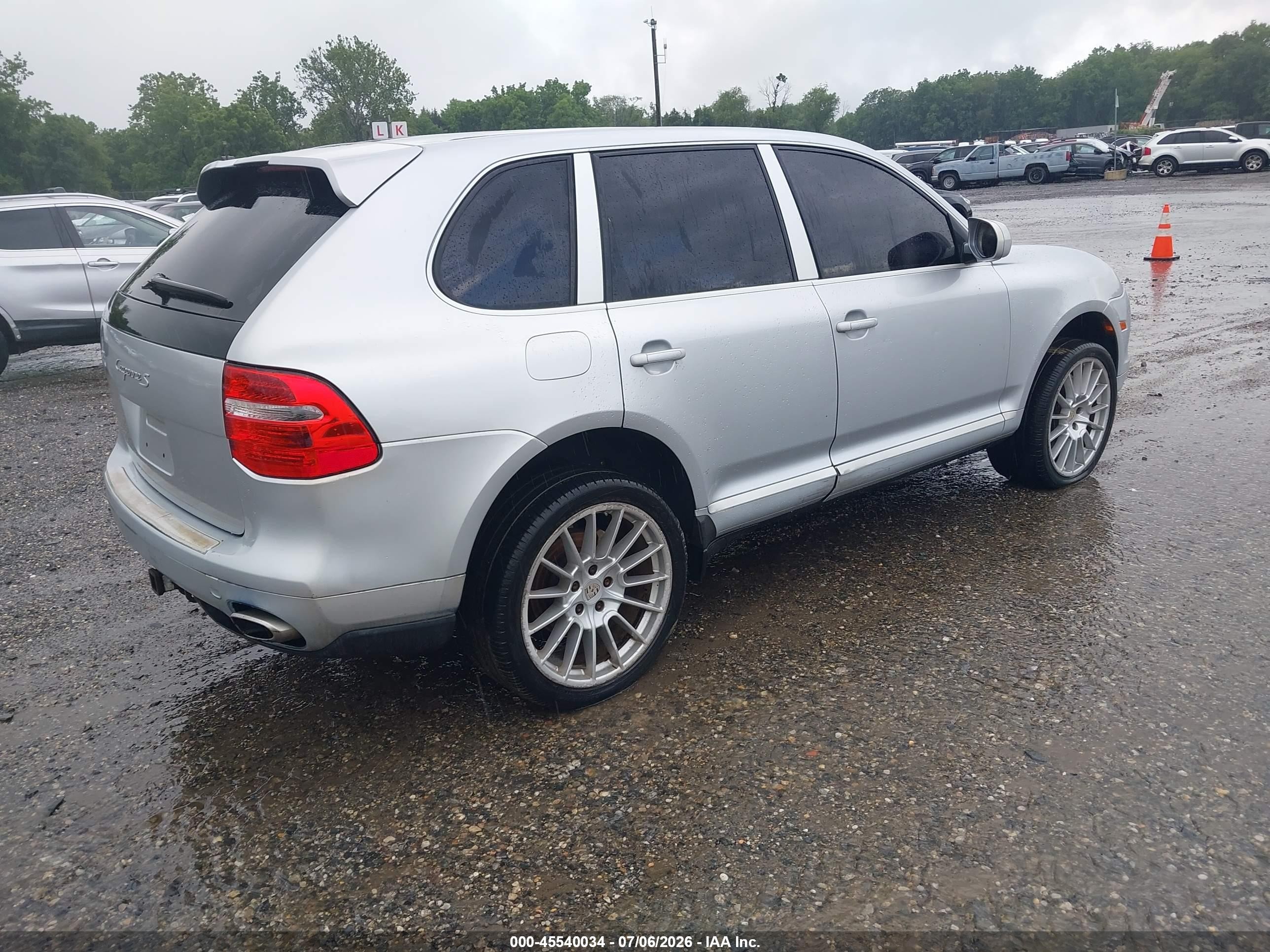 2009 Porsche Cayenne VIN WP1AB29P89LA45529 IAAI salvage auction — Normal Wear, Clear (New Jersey), sold $425 on 2026-07-07 (photo 4)
