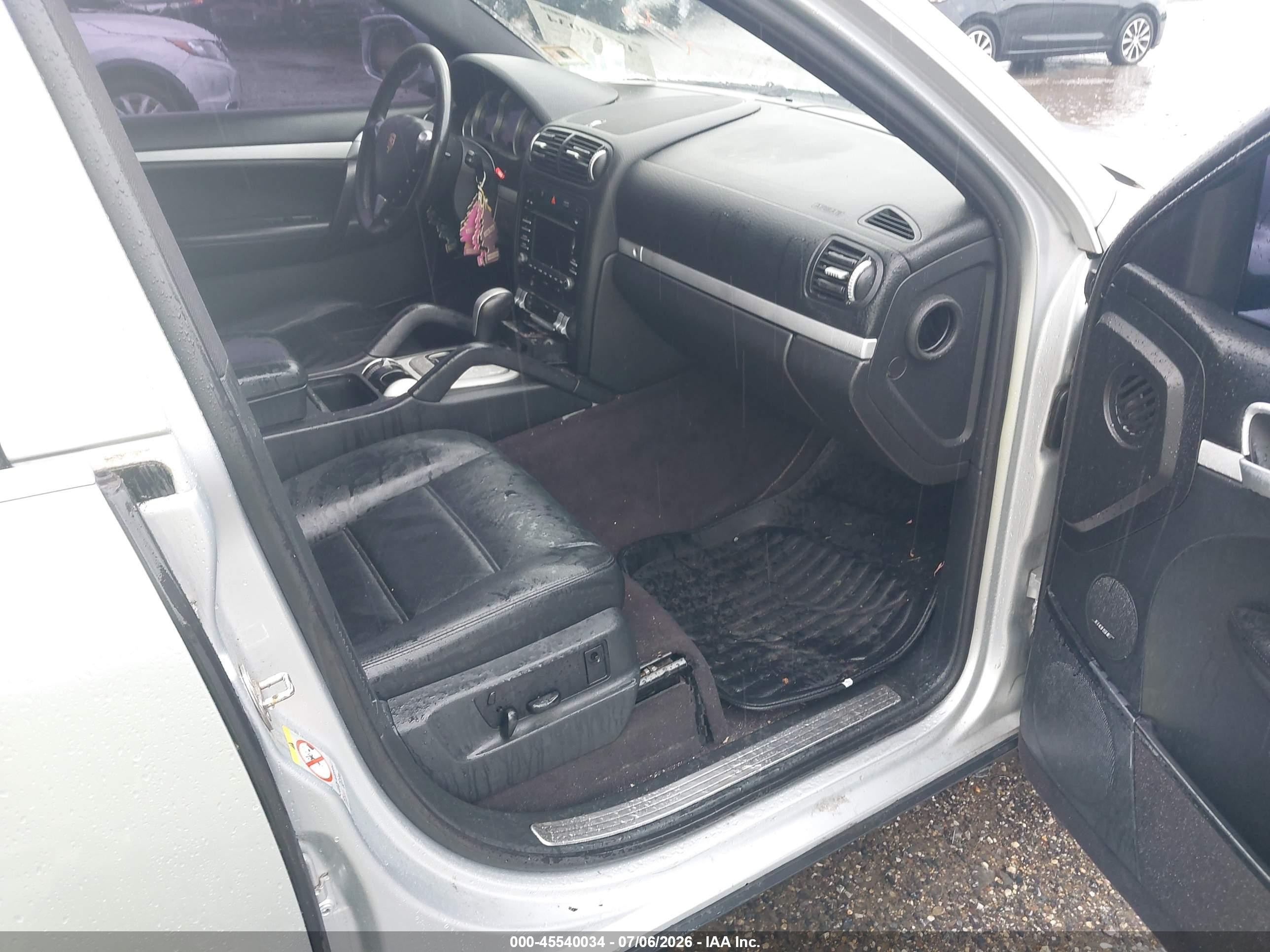 2009 Porsche Cayenne VIN WP1AB29P89LA45529 IAAI salvage auction — Normal Wear, Clear (New Jersey), sold $425 on 2026-07-07 (photo 5)