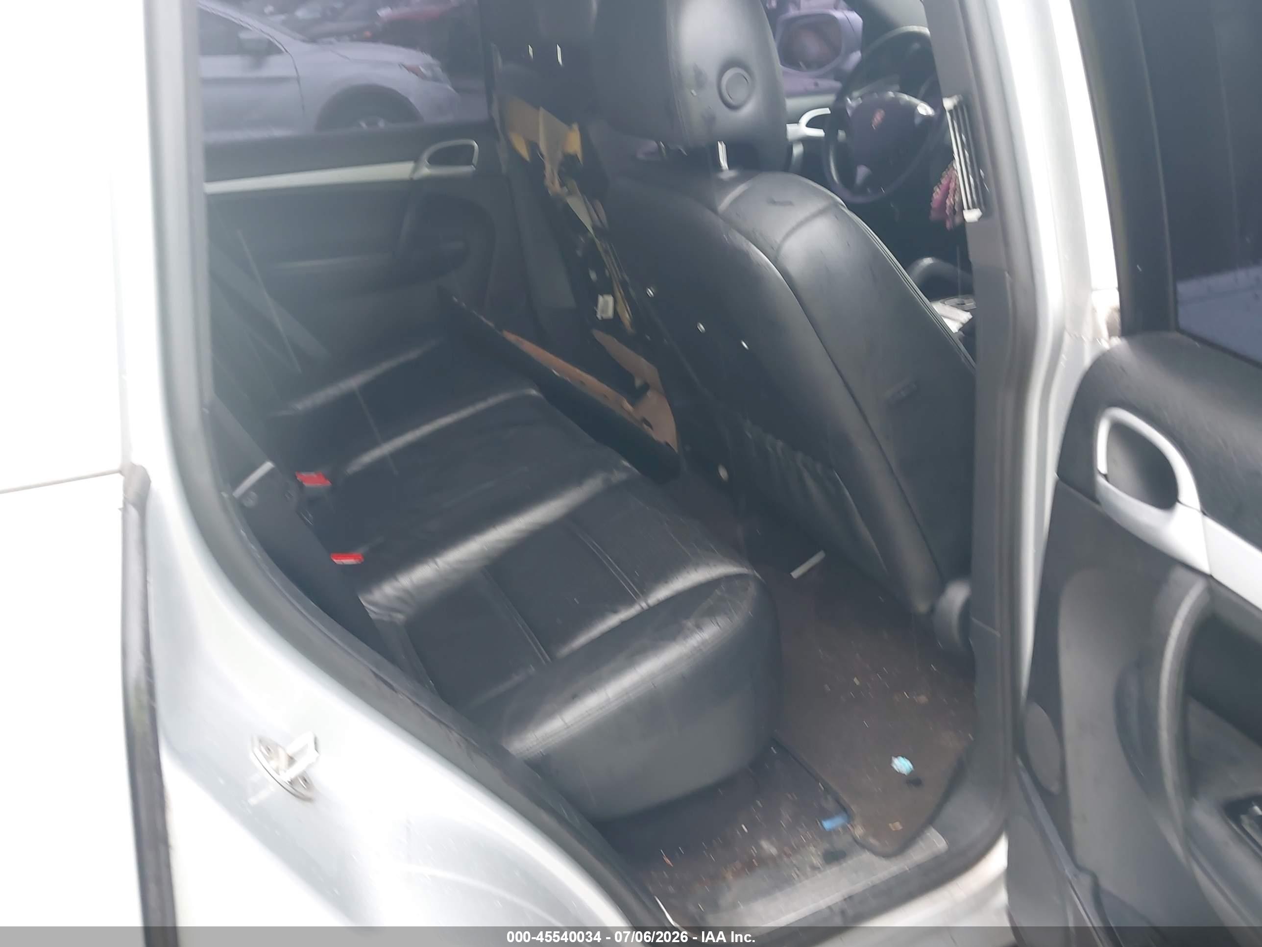 2009 Porsche Cayenne VIN WP1AB29P89LA45529 IAAI salvage auction — Normal Wear, Clear (New Jersey), sold $425 on 2026-07-07 (photo 8)