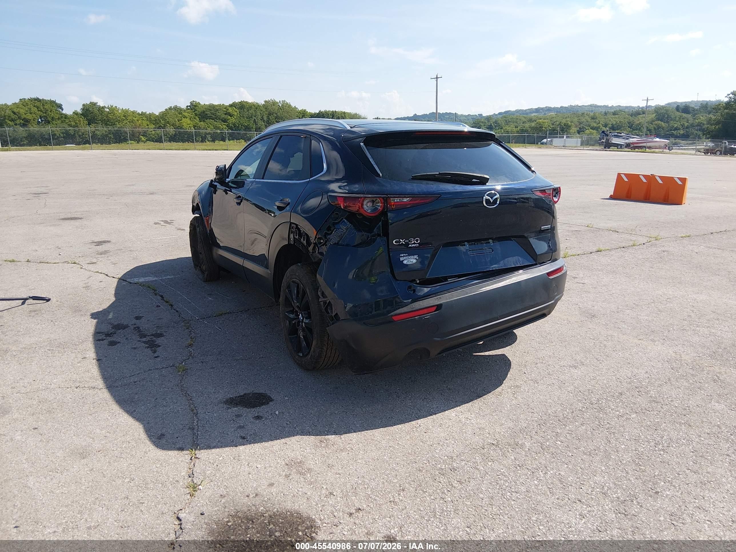 2025 Mazda Cx-30 VIN 3MVDMBBM9SM755695 IAAI salvage auction — Front End, Salvage (Missouri), sold $3,750 on 2026-09-03 (photo 3)