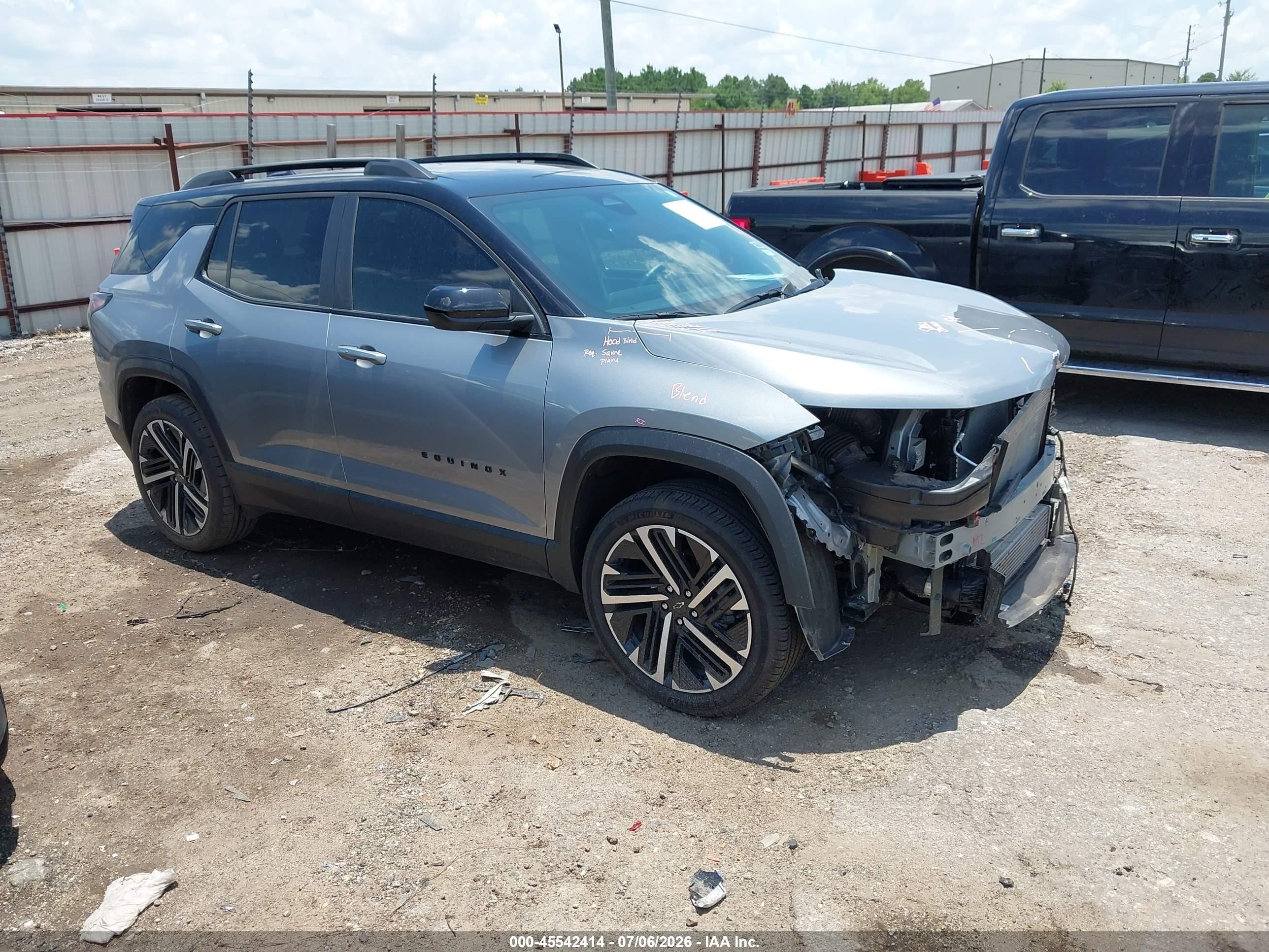 2026 Chevrolet Equinox VIN 3GNAXLEG5TL172689 — IAAI salvage auction photo