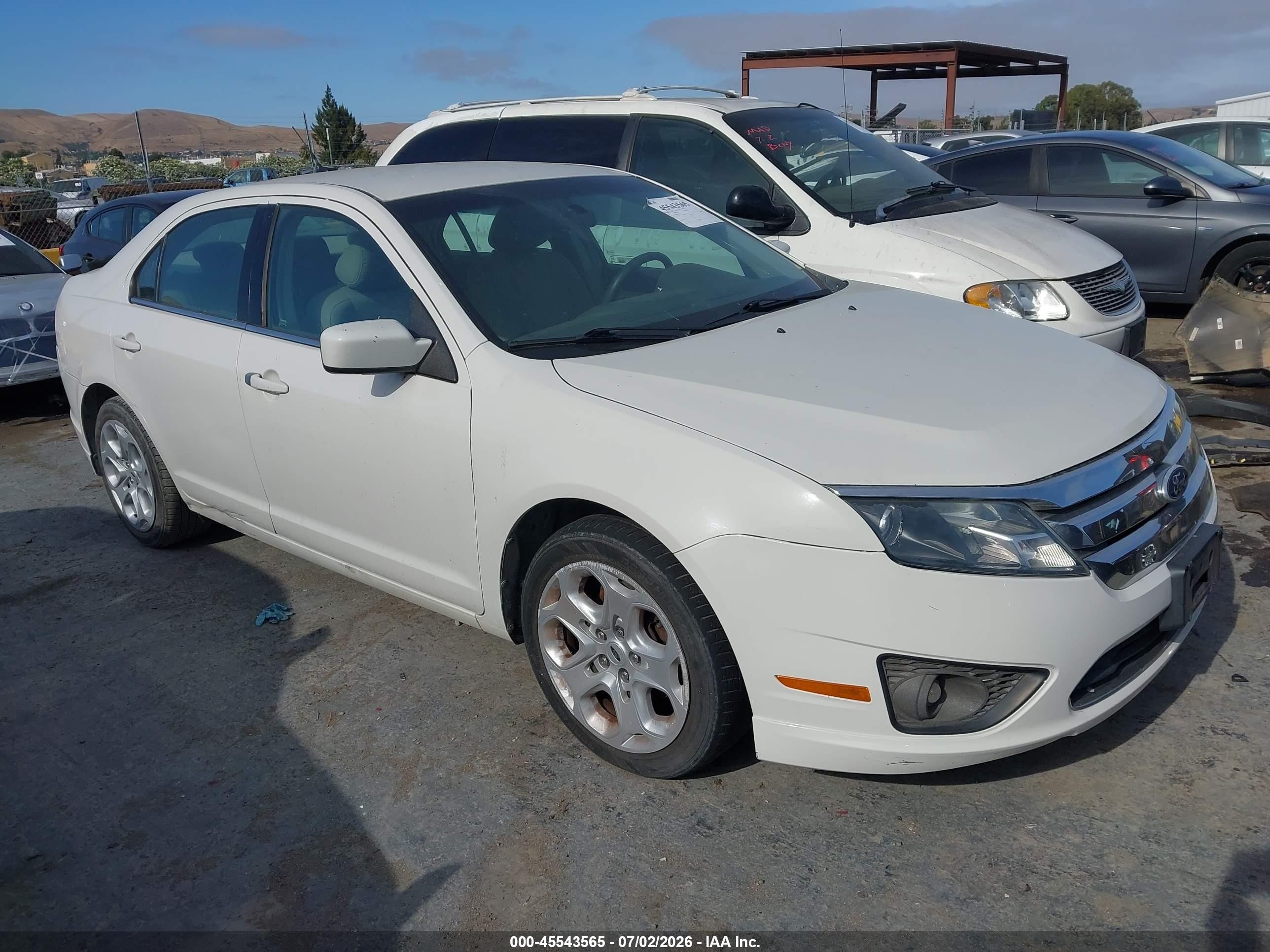 2010 Ford Fusion VIN 3FAHP0HG8AR417731 IAAI salvage auction — Normal Wear, Clear - Dealer Only (California), sold $275 on 2026-07-09 (photo 1)