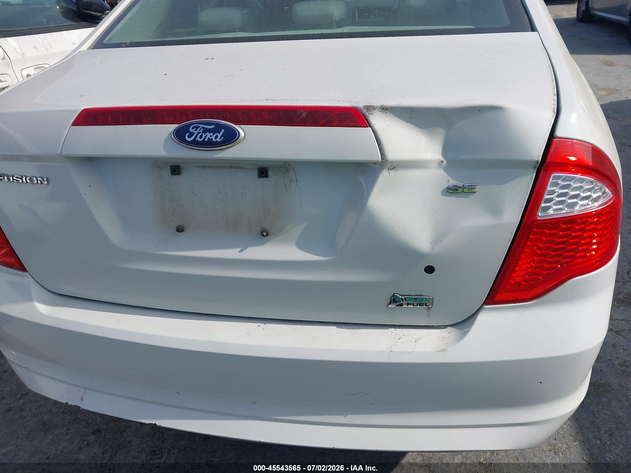 2010 Ford Fusion VIN 3FAHP0HG8AR417731 IAAI salvage auction — Normal Wear, Clear - Dealer Only (California), sold $275 on 2026-07-09 (photo 6)