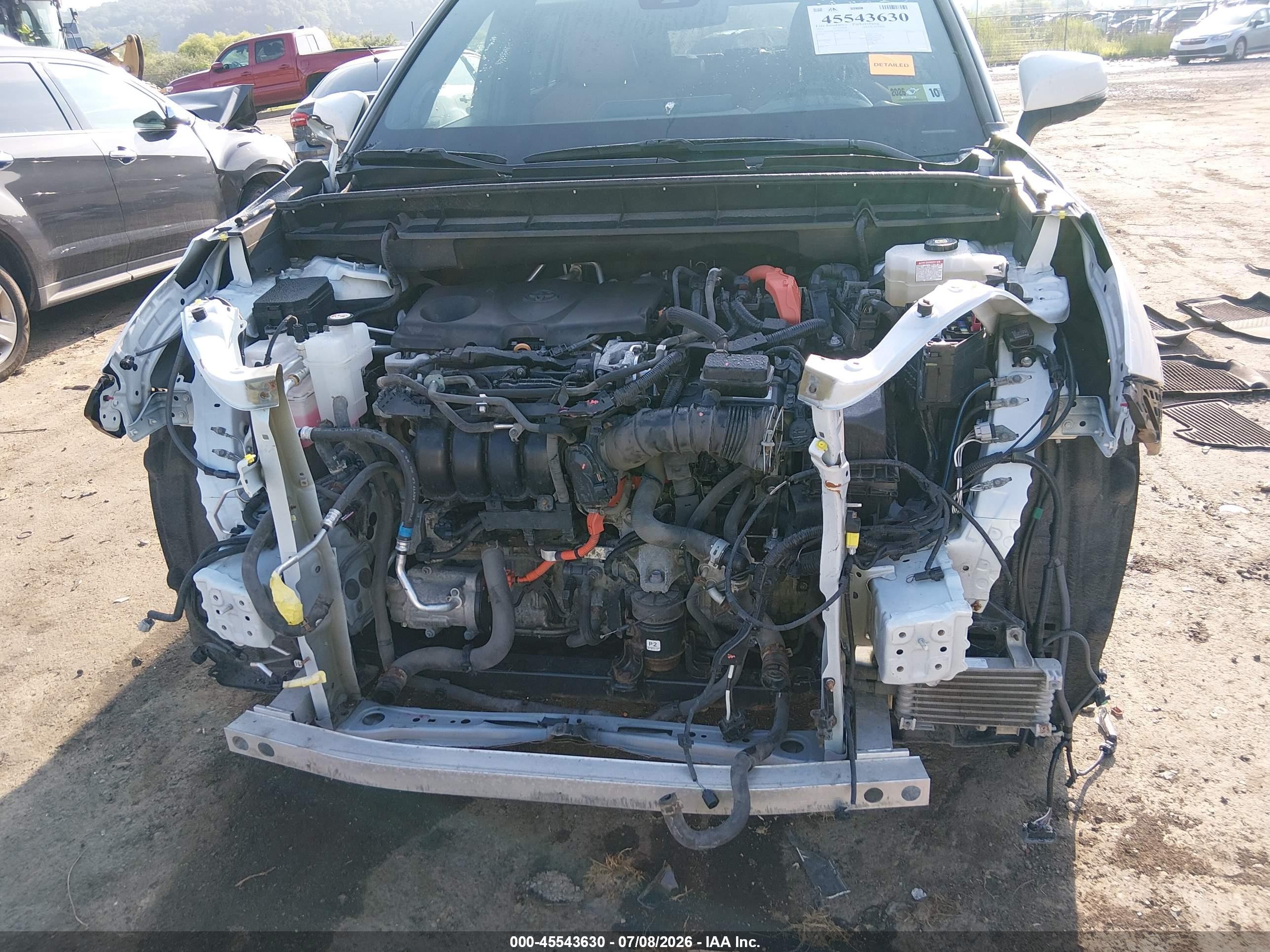 2021 Toyota Highlander VIN 5TDEBRCH5MS017661 IAAI salvage auction — Front End, Salvage (West Virginia), sold $23,200 on 2026-08-23 (photo 6)
