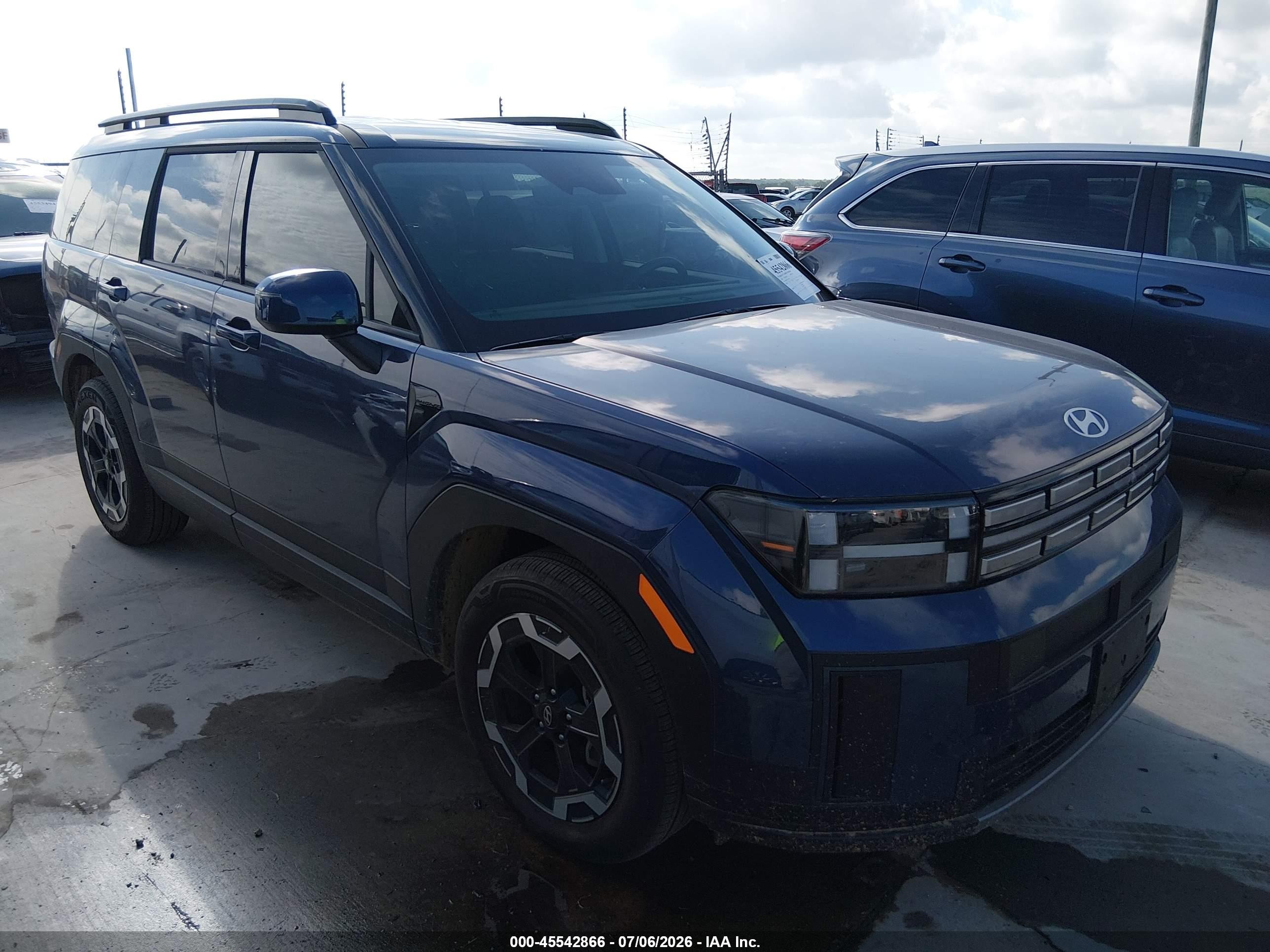 2026 Hyundai Santa Fe VIN 5NMP24GL3TH176285 — IAAI salvage auction photo