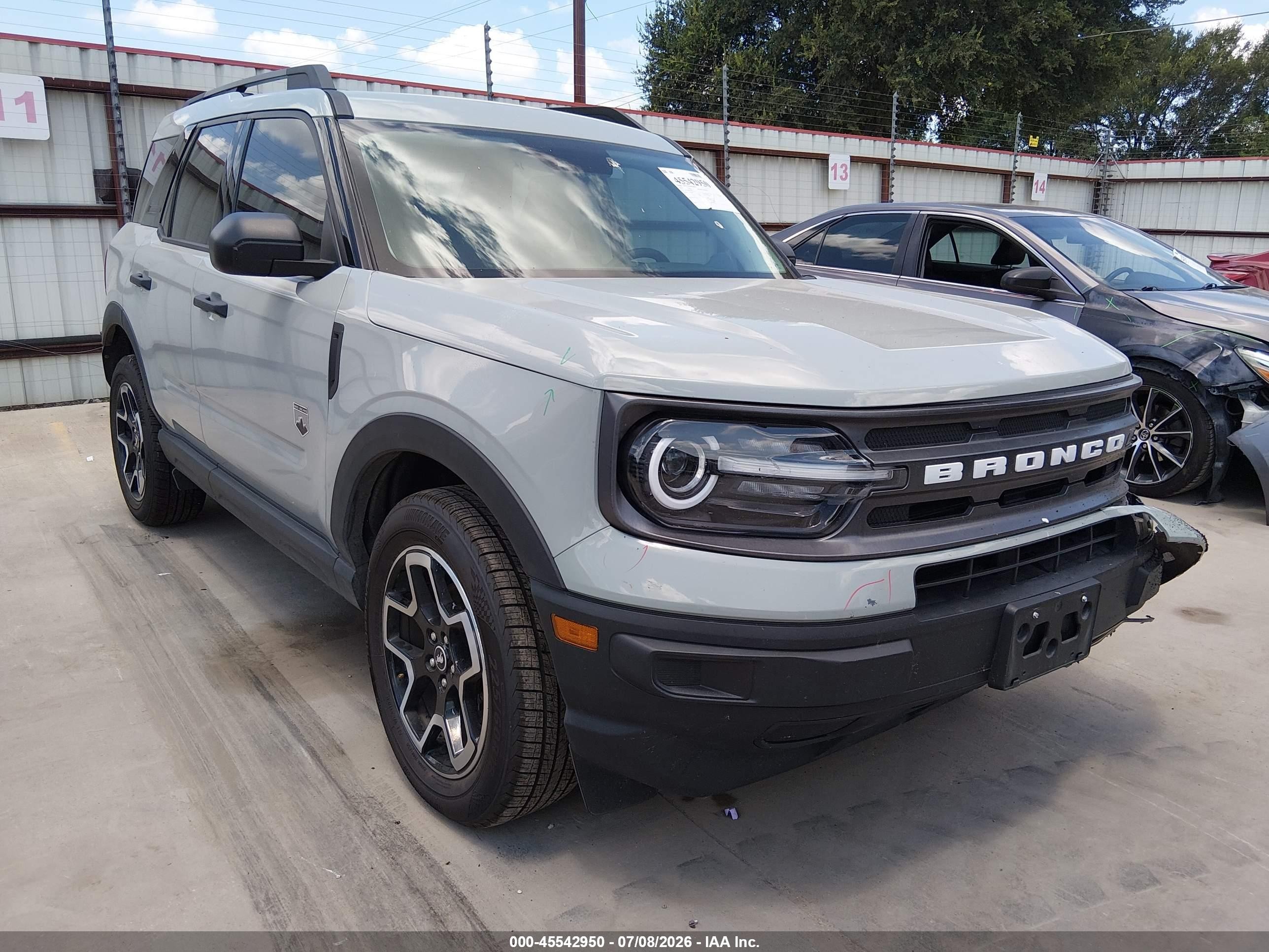 2024 Ford Bronco Sport VIN 3FMCR9B61RRE83516 — IAAI salvage auction photo