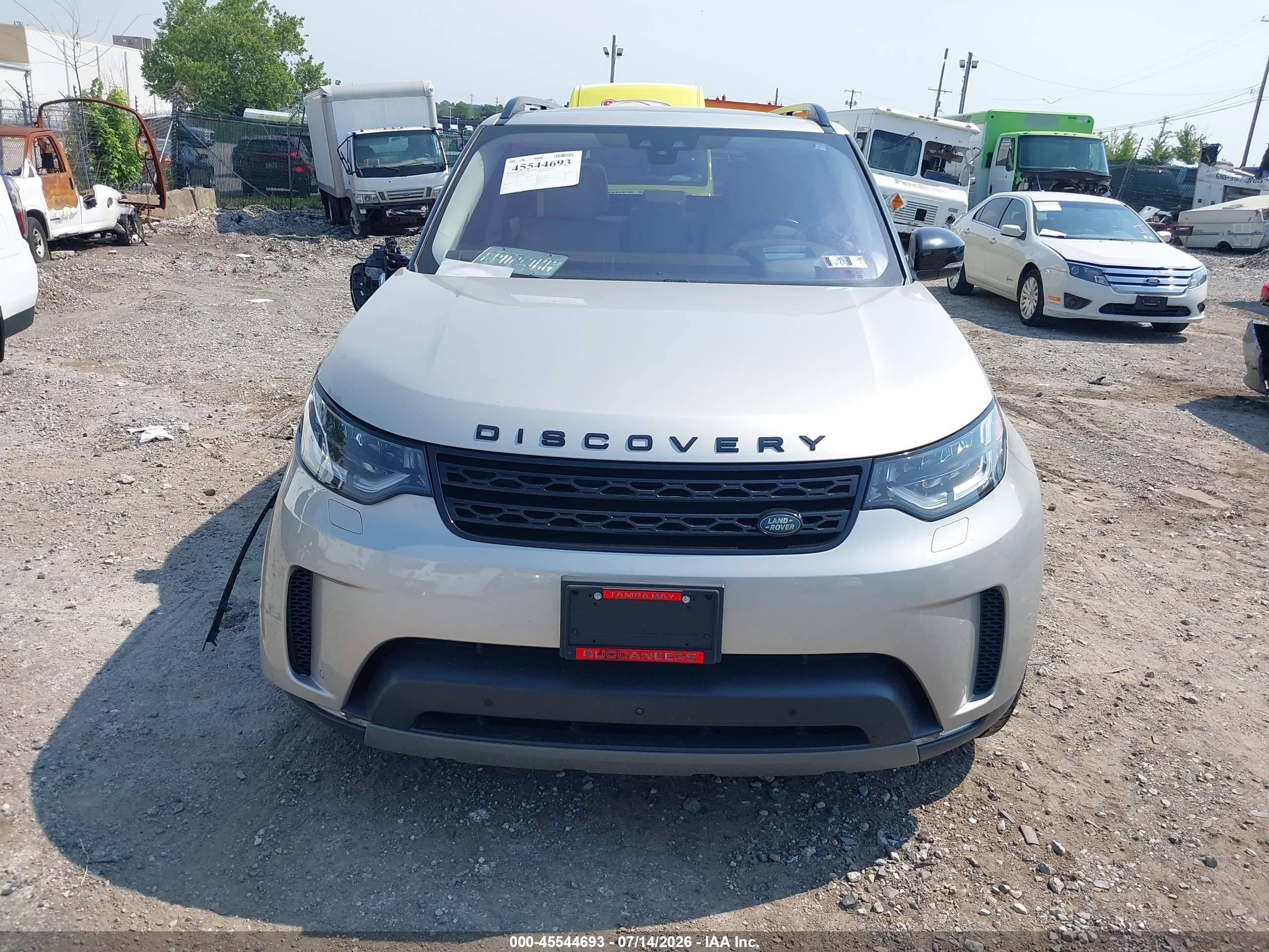 2017 Land rover Discovery VIN SALRHBBV3HA041502 IAAI salvage auction — Front End, Salvage (Pennsylvania), sold $4,150 on 2026-09-04 (photo 6)