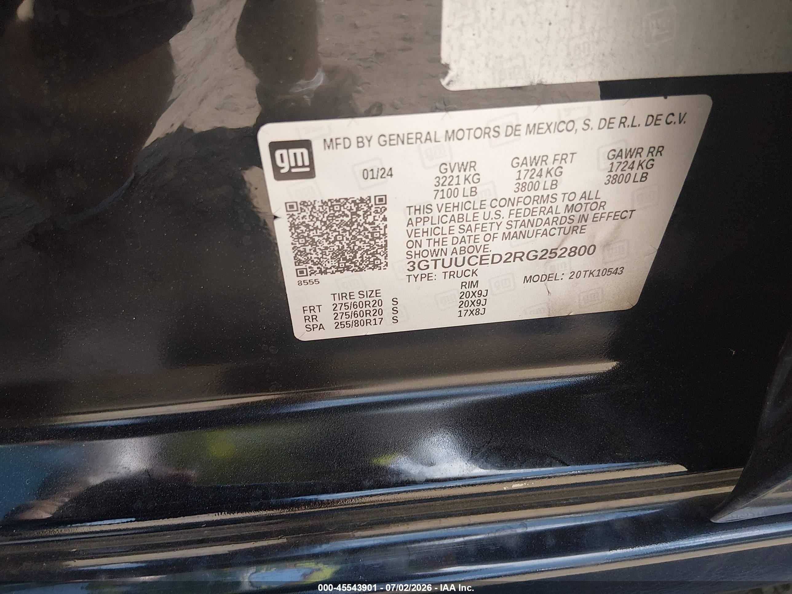 2024 Gmc SIERRA VIN 3GTUUCED2RG252800 IAAI salvage auction — Side, Salvage (Georgia), sold $18,400 on 2026-08-20 (photo 9)