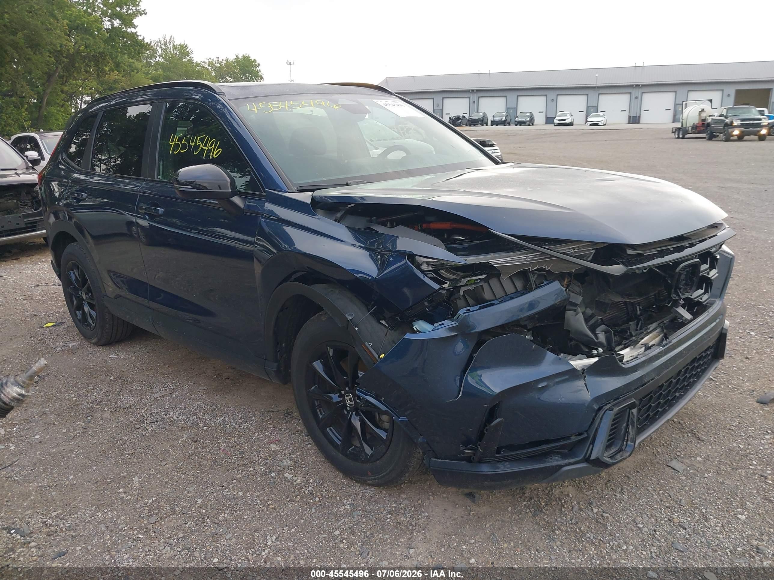 2026 Honda CR-V VIN 7FARS6H53TE081106 — IAAI salvage auction photo