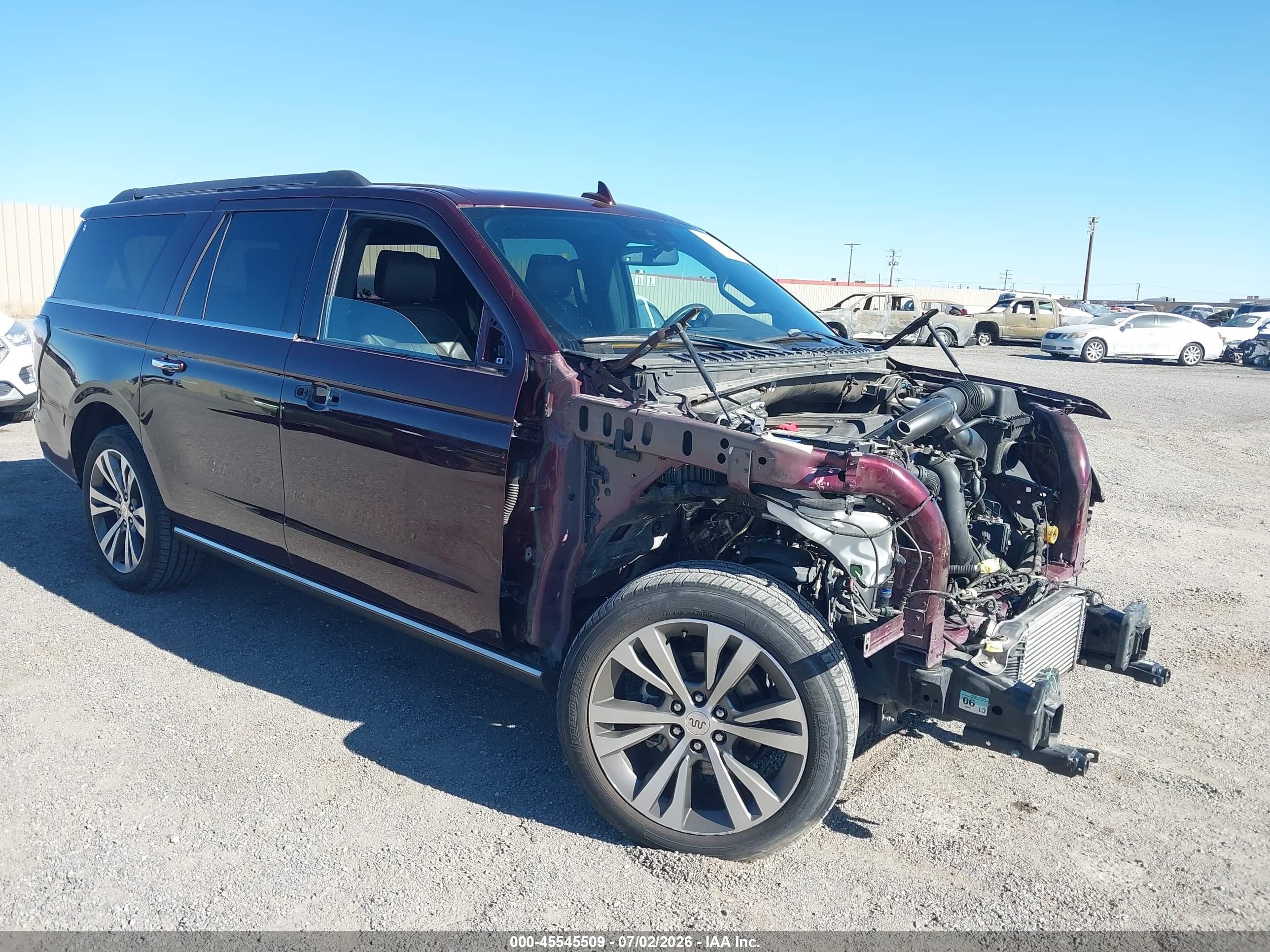 2020 Ford Expedition VIN 1FMJK1PT3LEA87299 — IAAI salvage auction photo