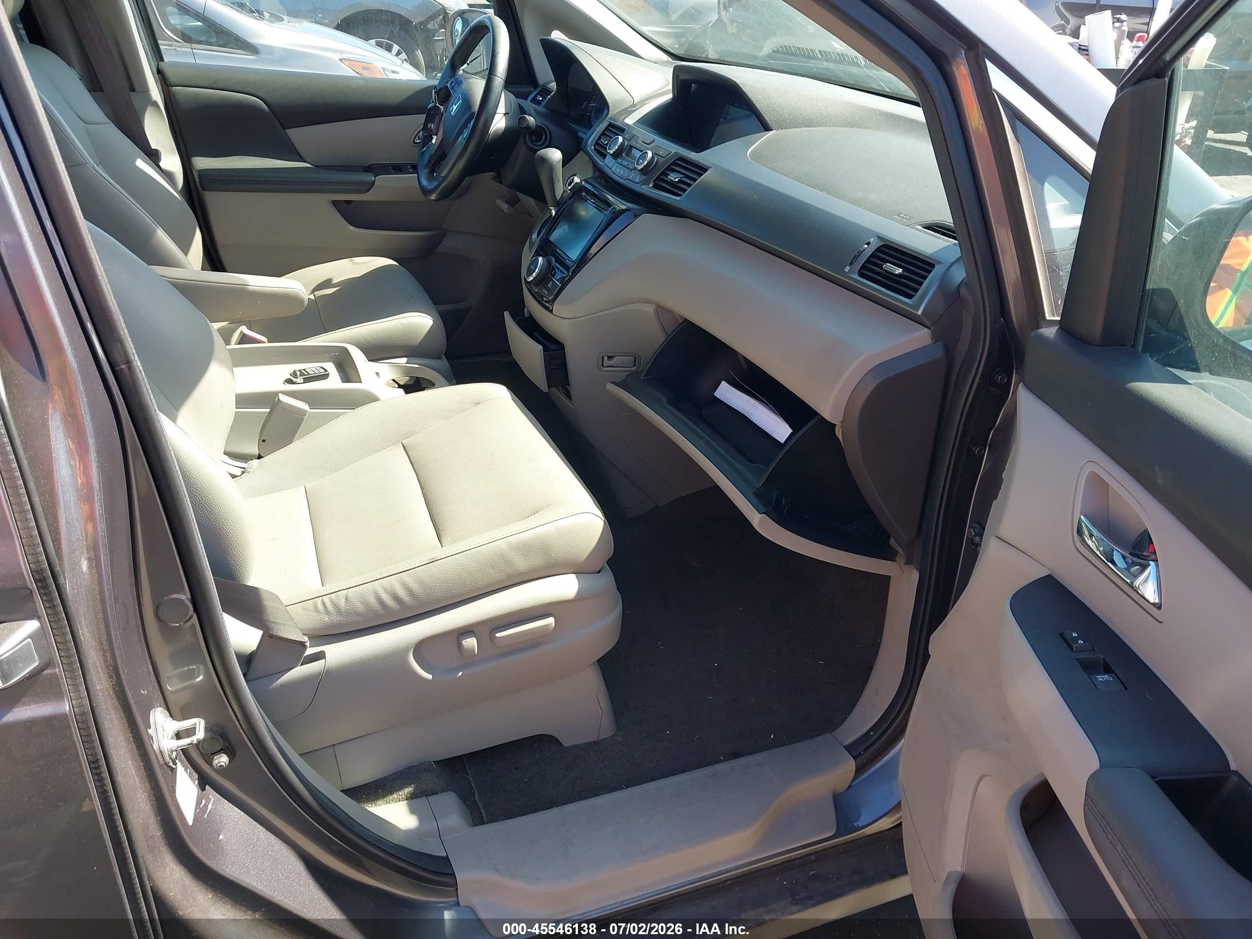 2014 Honda Odyssey VIN 5FNRL5H6XEB096474 IAAI salvage auction — Normal Wear, Clear - Dealer Only (California), sold $1,200 on 2026-07-09 (photo 5)