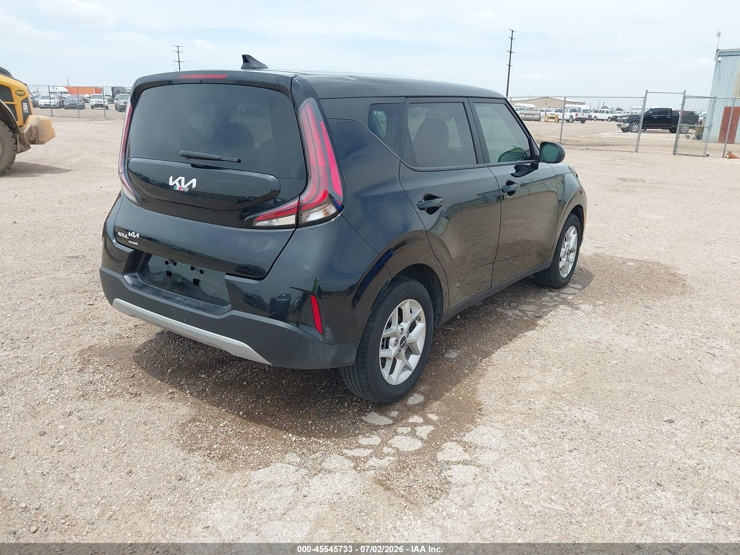 2025 Kia Soul VIN KNDJ23AU3S7967696 IAAI salvage auction — Hail, Original (Texas), sold $11,900 on 2026-09-03 (photo 4)