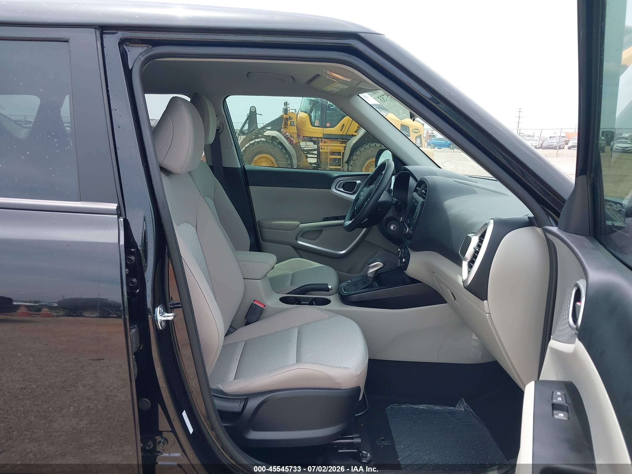 2025 Kia Soul VIN KNDJ23AU3S7967696 IAAI salvage auction — Hail, Original (Texas), sold $11,900 on 2026-09-03 (photo 5)