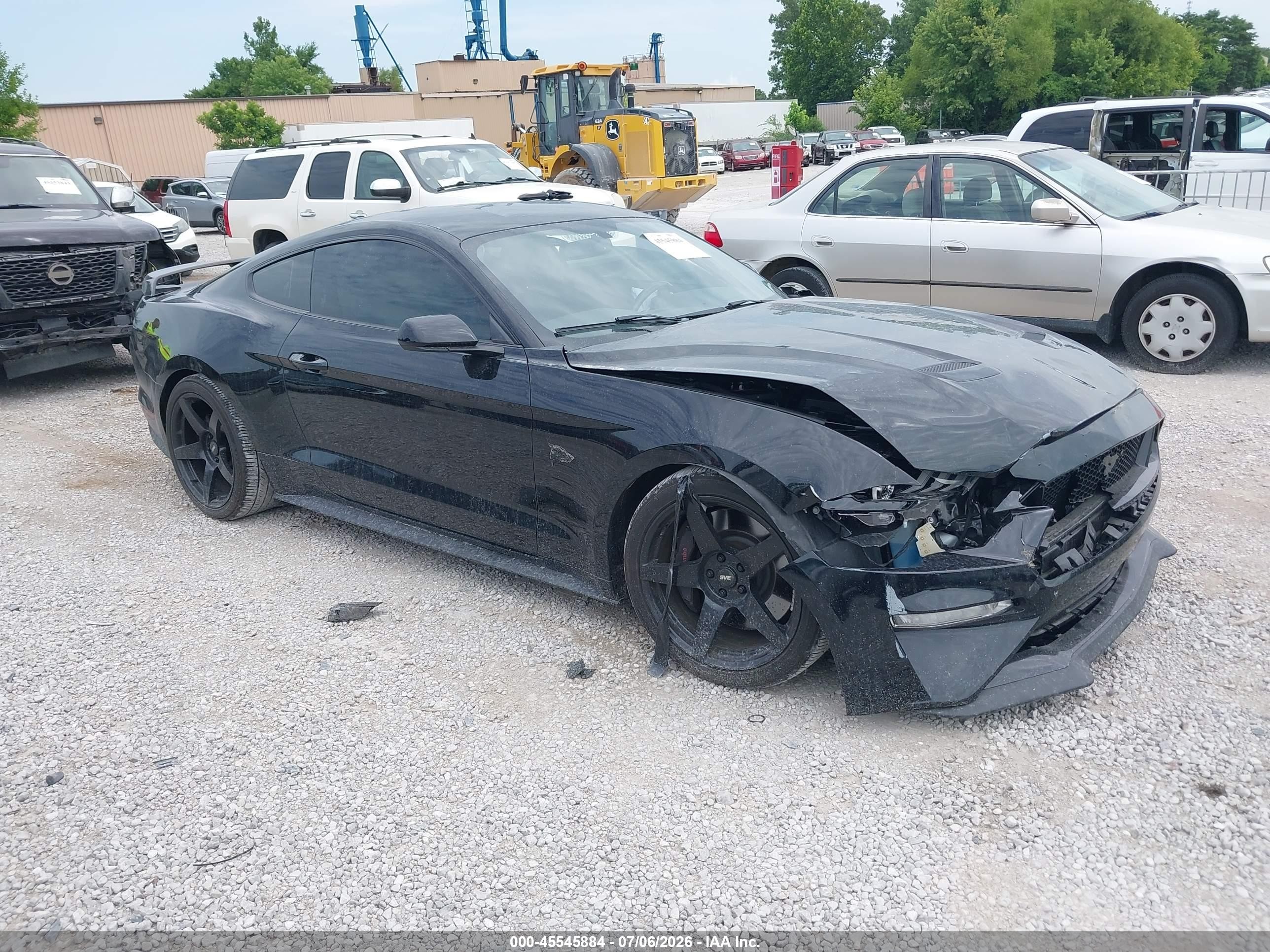 2020 Ford Mustang VIN 1FA6P8CF7L5126888 — IAAI salvage auction photo