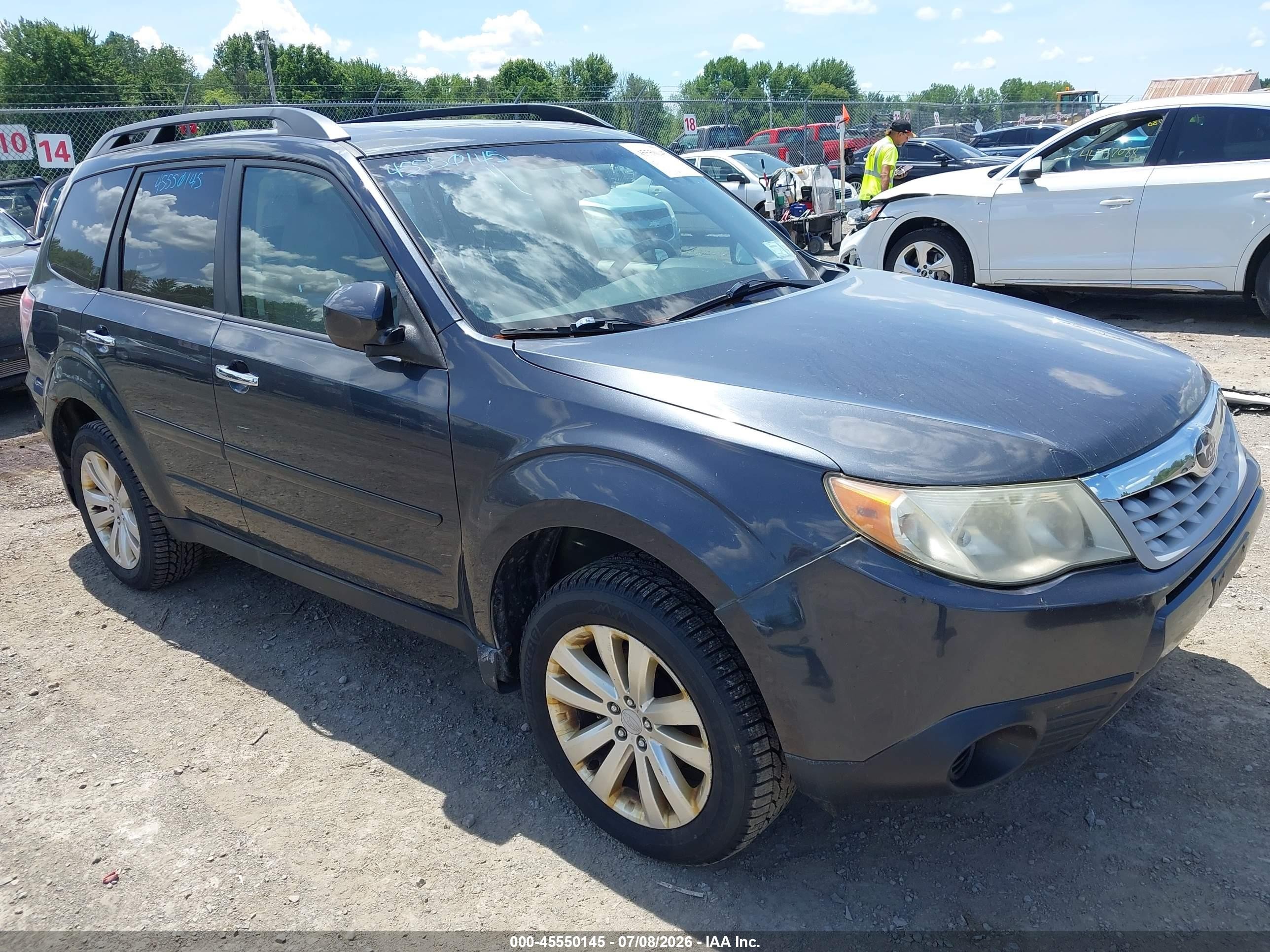 2012 Subaru Forester VIN JF2SHADC6CH423846 IAAI salvage auction — Normal Wear, Wait Title, sold $400 on 2026-09-17 (photo 1)