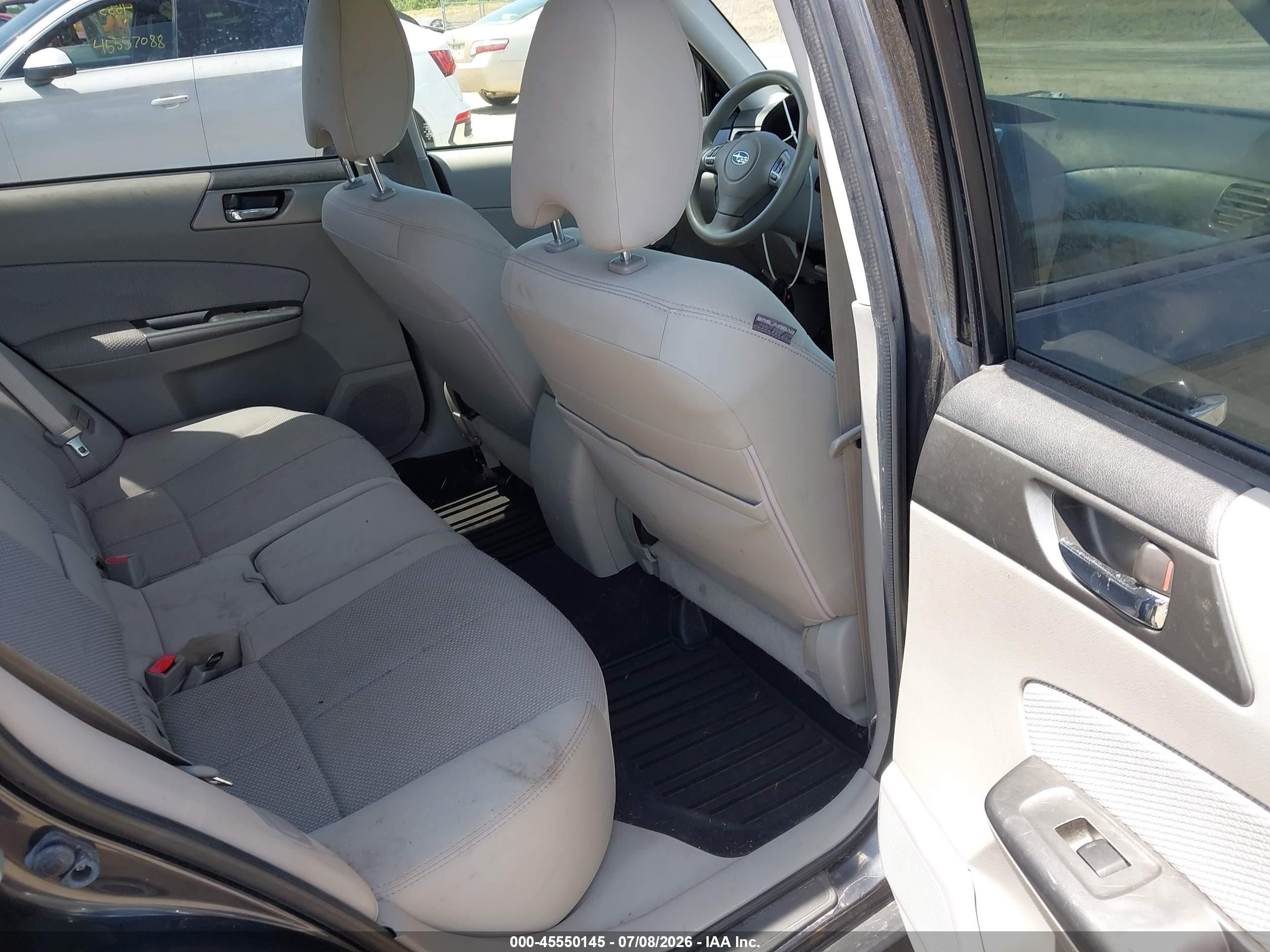 2012 Subaru Forester VIN JF2SHADC6CH423846 IAAI salvage auction — Normal Wear, Wait Title, sold $400 on 2026-09-17 (photo 8)