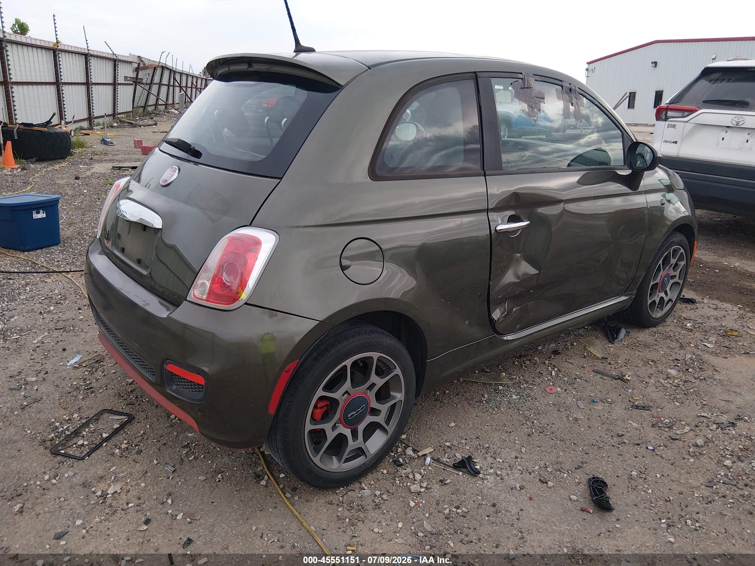2012 Fiat 500 VIN 3C3CFFBR1CT303679 IAAI salvage auction — Side, Clear (Arkansas), sold $550 on 2026-09-16 (photo 4)