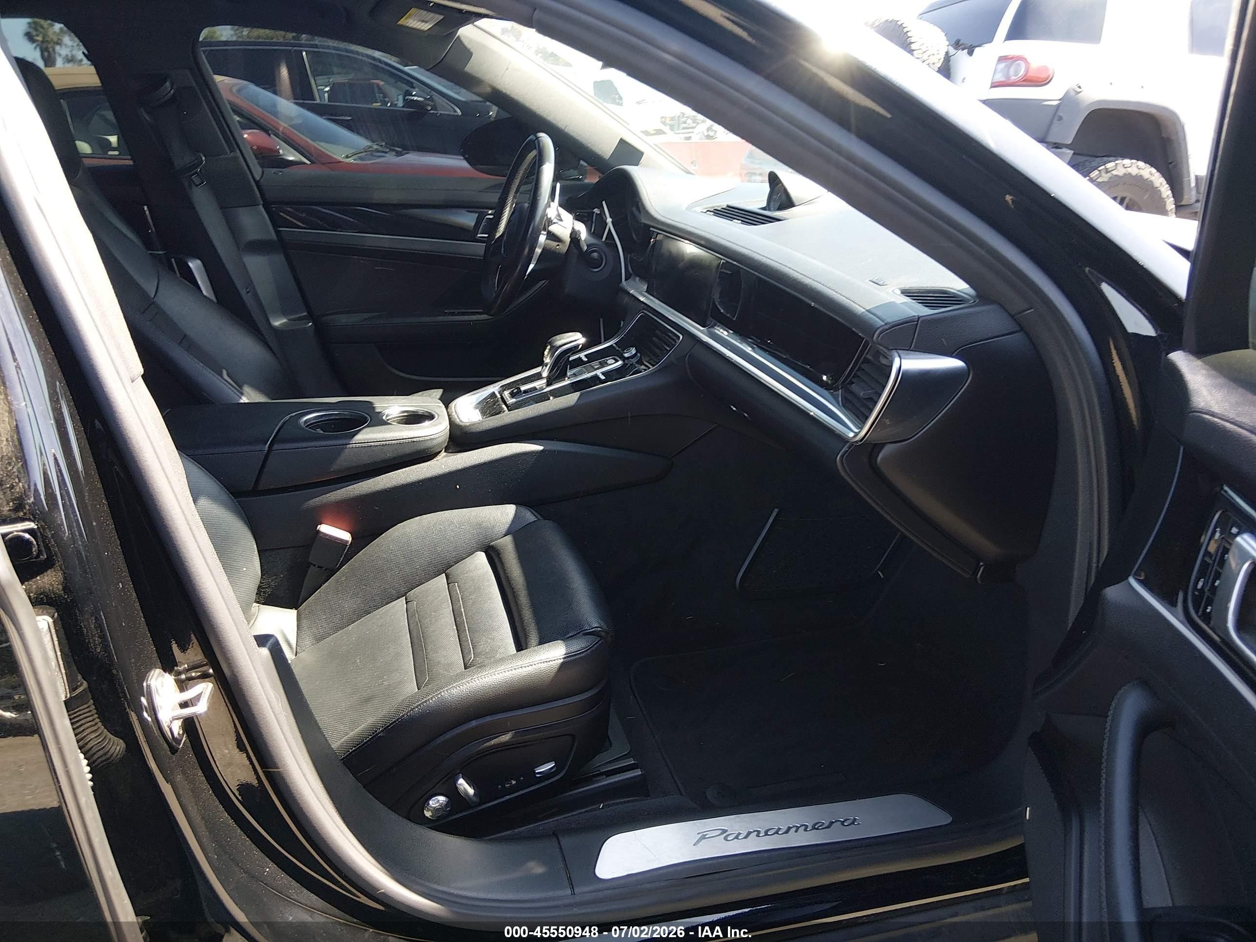 2018 Porsche Panamera VIN WP0AA2A74JL104032 IAAI salvage auction — Normal Wear, Clear (Nevada), sold $12,800 on 2026-07-09 (photo 5)