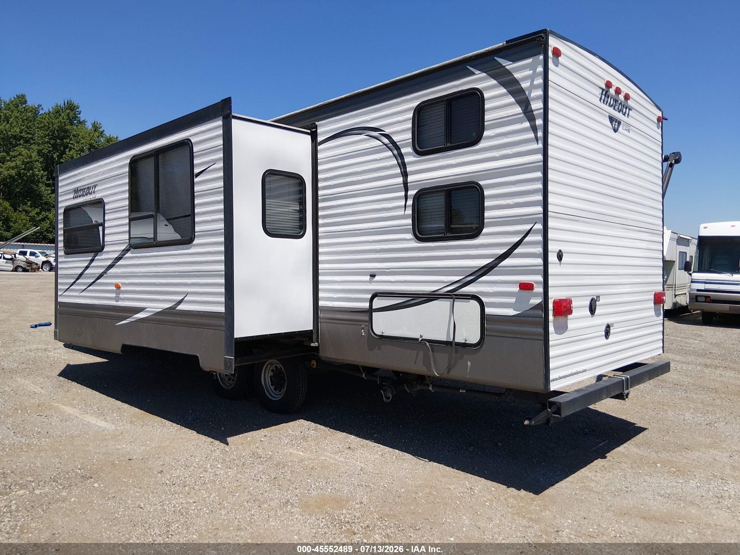 2015 Keystone Hideout VIN 4YDT28027F7201334 IAAI salvage auction — Hail, Regular Certificate (Iowa), sold $2,700 on 2026-09-13 (photo 3)