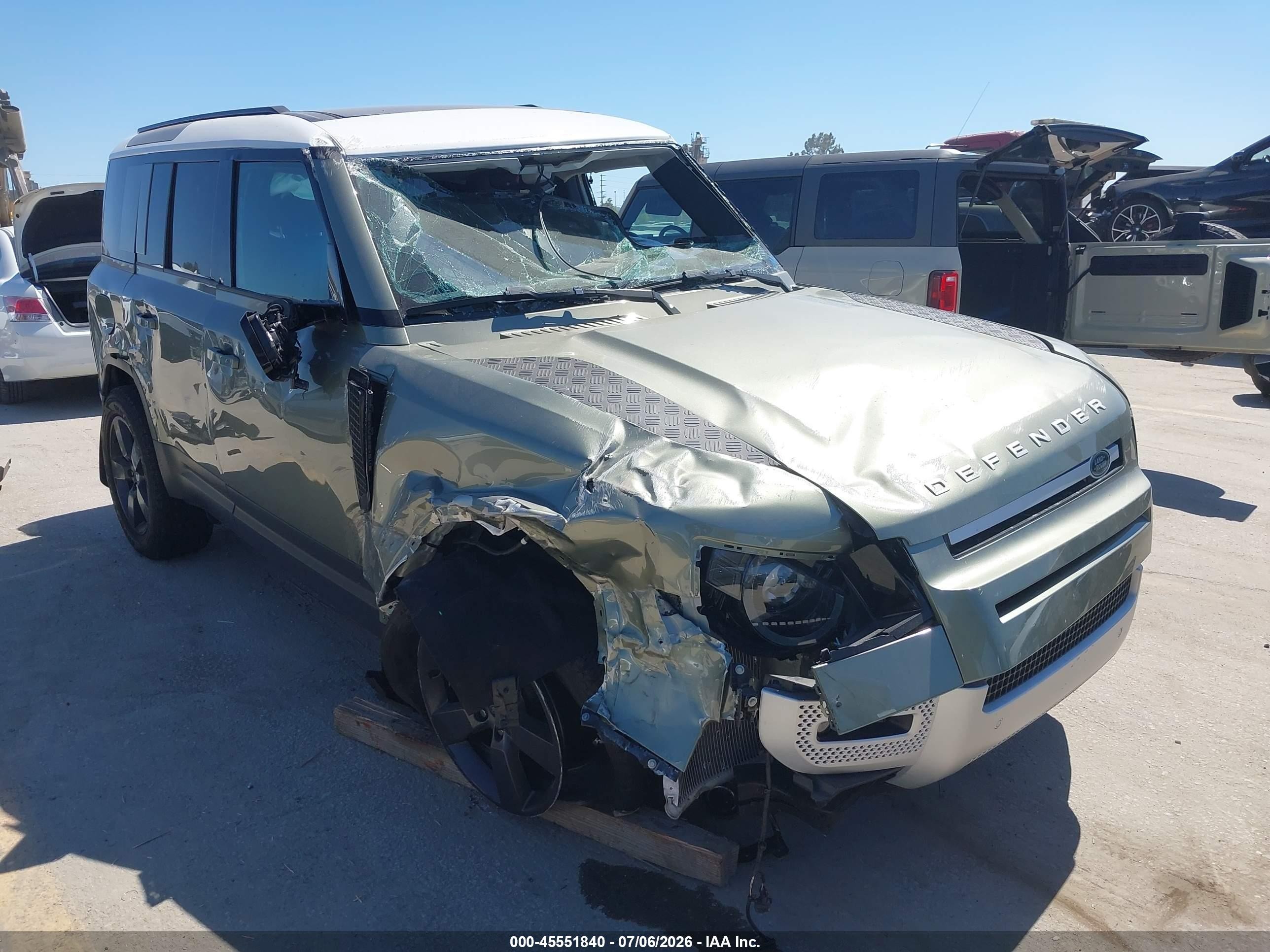 2025 Land Rover Defender VIN SALEJ7EX7S2358844 — IAAI salvage auction photo