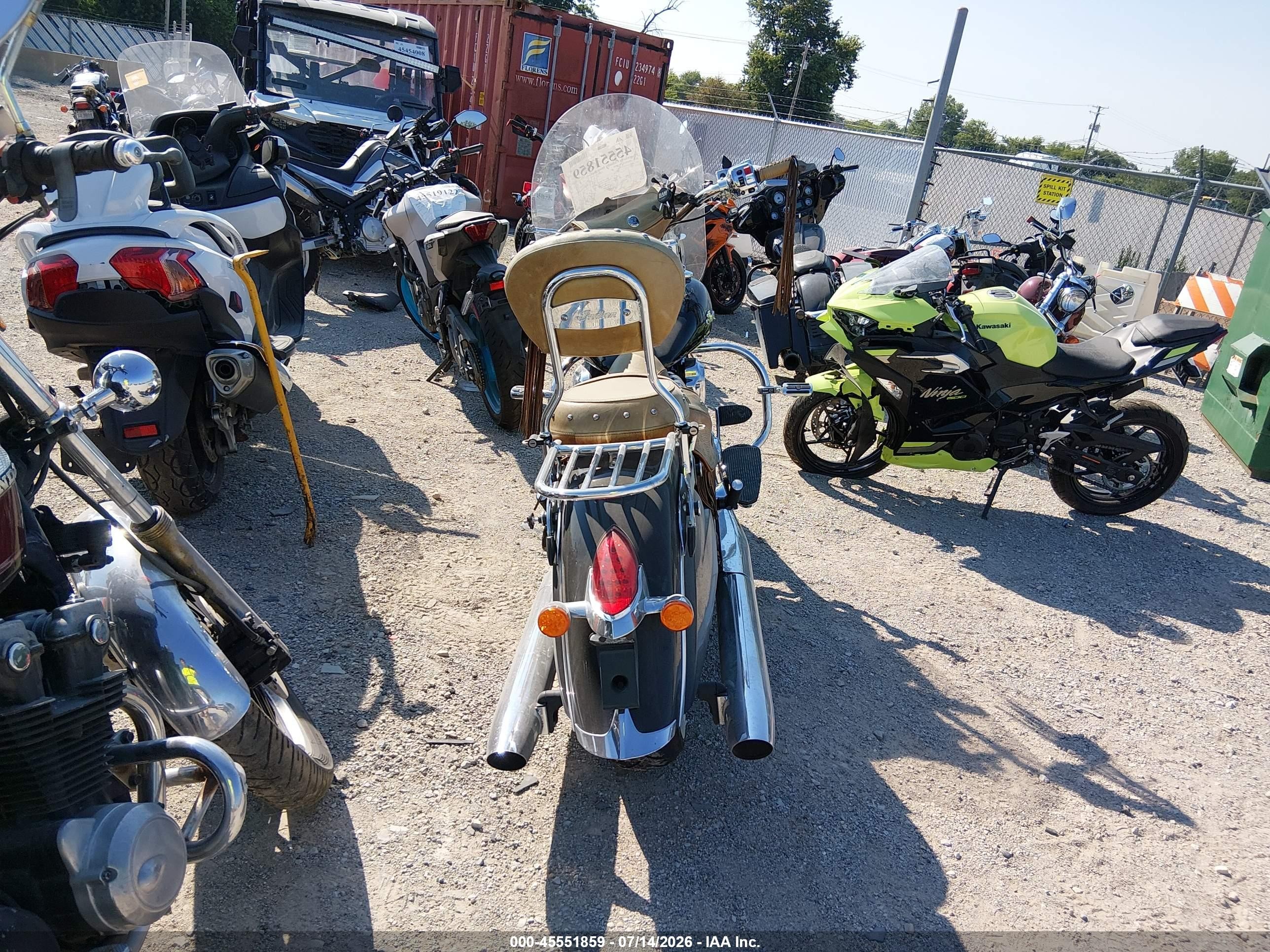 2014 Indian Motorcycle Co. Chief VIN 56KCCVAA6E3311022 IAAI salvage auction — Side, Rebuildable (Florida), sold $2,400 on 2026-09-09 (photo 6)