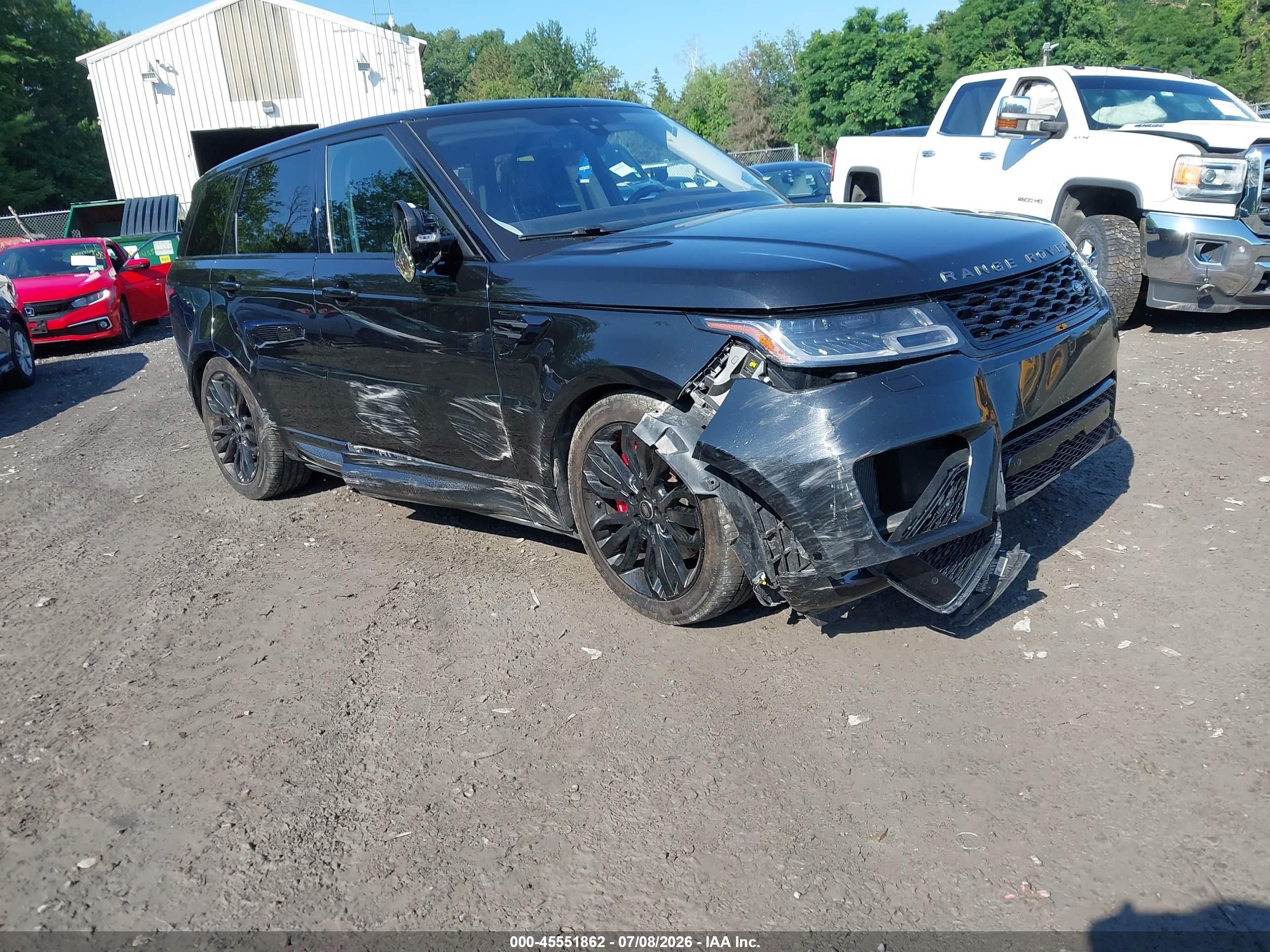 2018 Land Rover Range Rover Sport VIN SALWR2RE0JA800215 — IAAI salvage auction photo