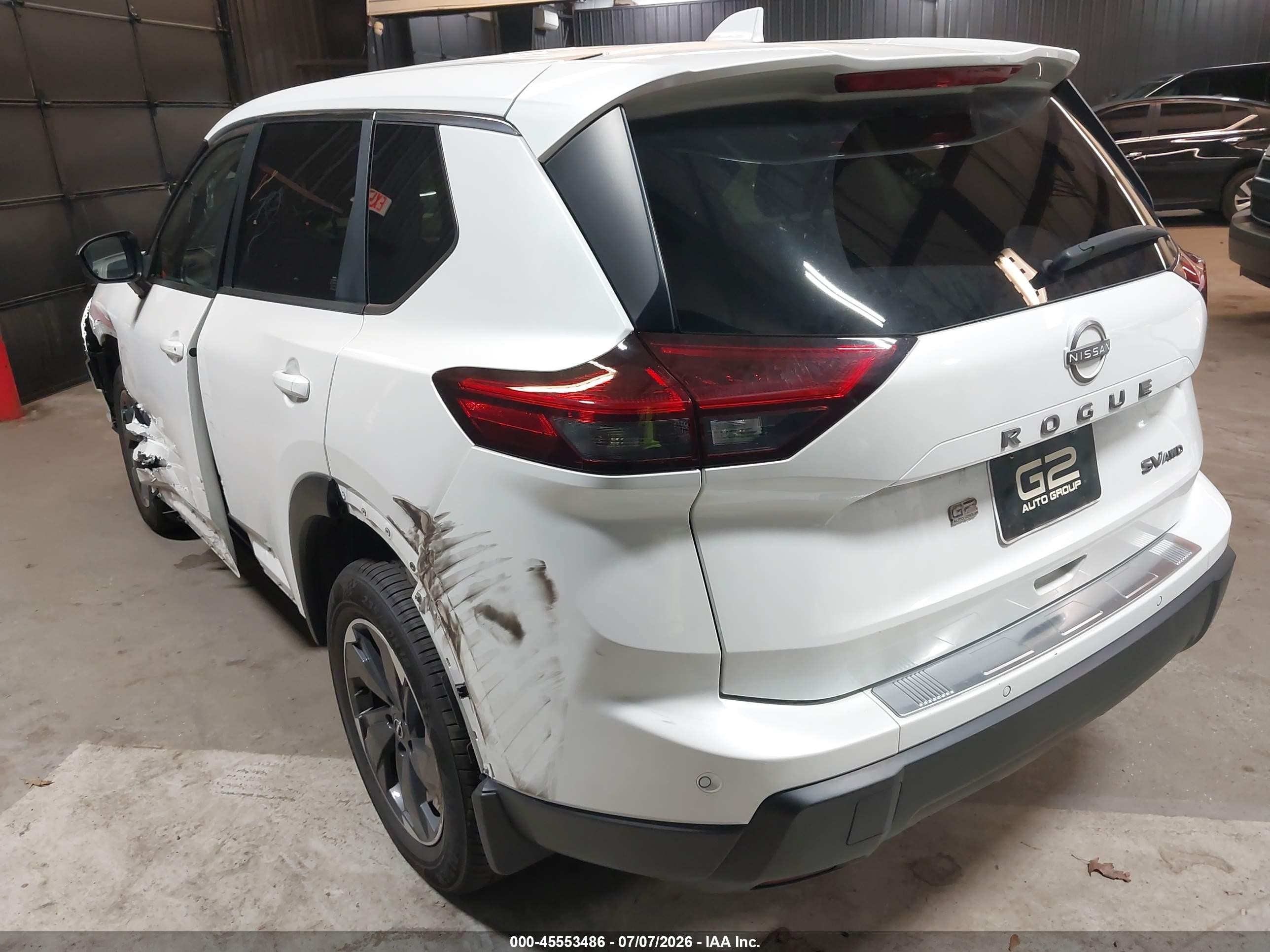 2024 Nissan Rogue VIN JN8BT3BB6RW448144 IAAI salvage auction — Side, Wait Title, sold $6,500 on 2026-09-20 (photo 3)