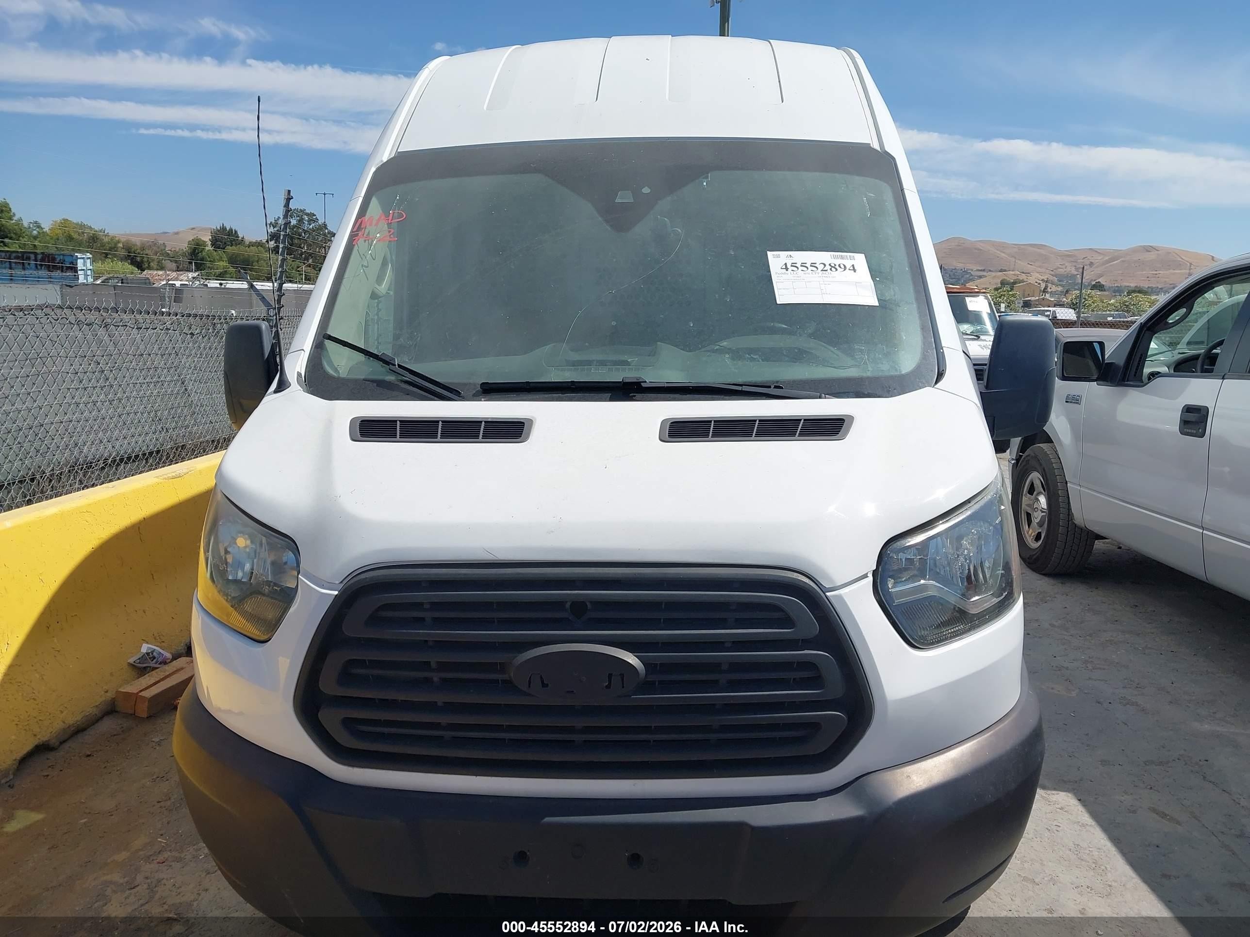 2015 Ford Transit-250 VIN 1FTYR3XV0FKA15784 IAAI salvage auction — Normal Wear, Clear - Dealer Only (California), sold $1,850 on 2026-07-09 (photo 6)