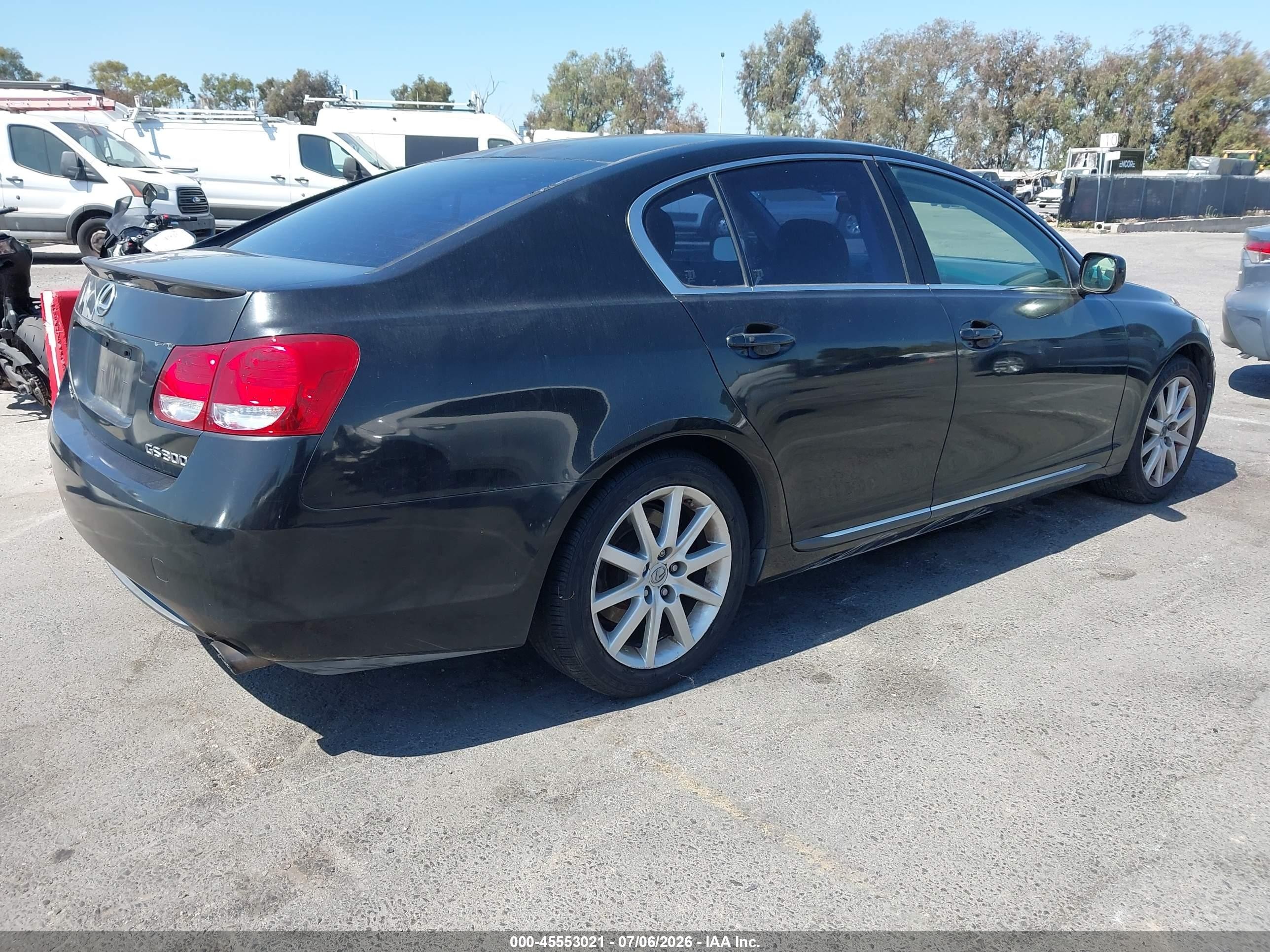 2006 Lexus GS 300 VIN JTHBH96S165027930 IAAI salvage auction — Normal Wear, Clear - Dealer Only (California), sold $1,250 on 2026-07-09 (photo 4)
