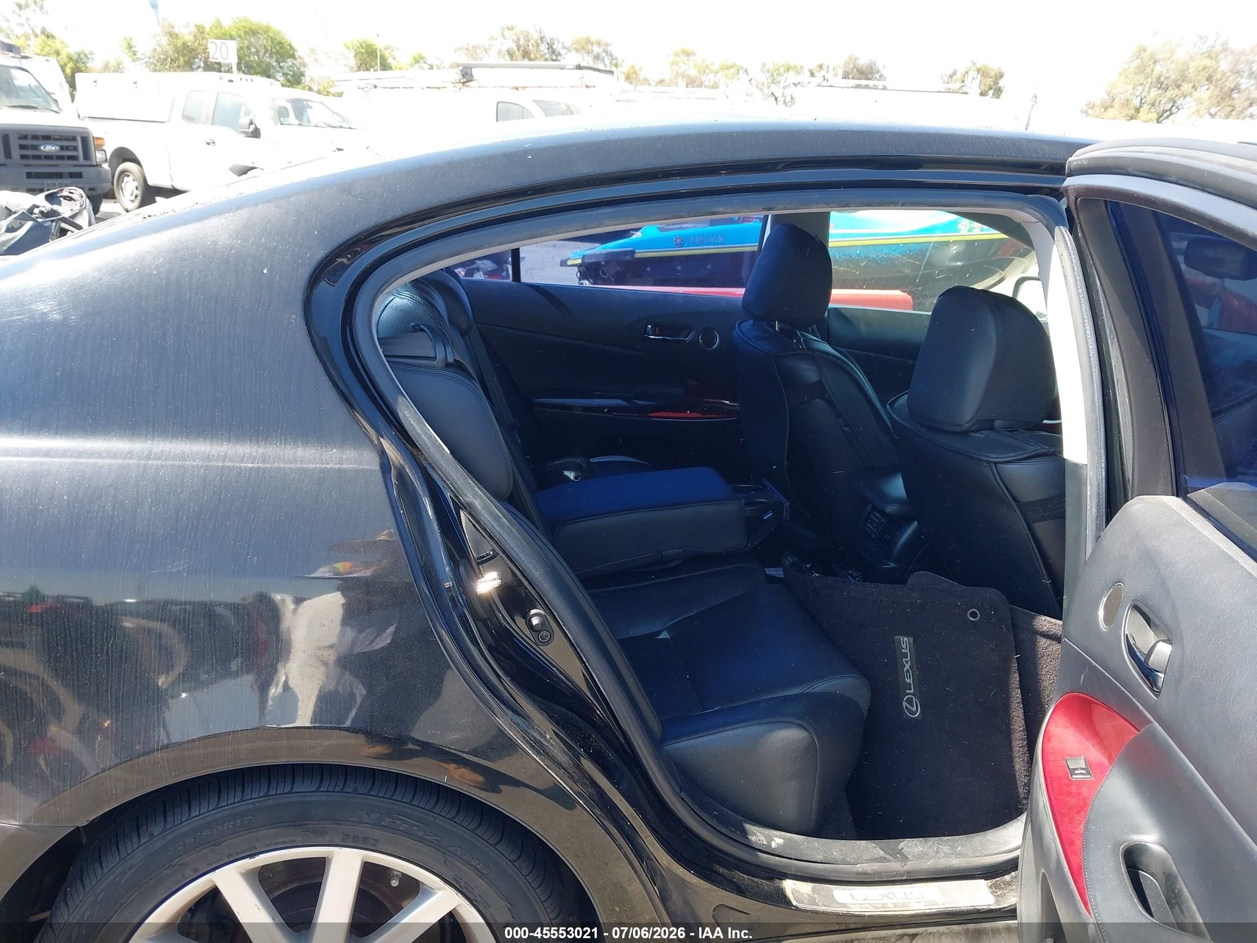 2006 Lexus GS 300 VIN JTHBH96S165027930 IAAI salvage auction — Normal Wear, Clear - Dealer Only (California), sold $1,250 on 2026-07-09 (photo 8)