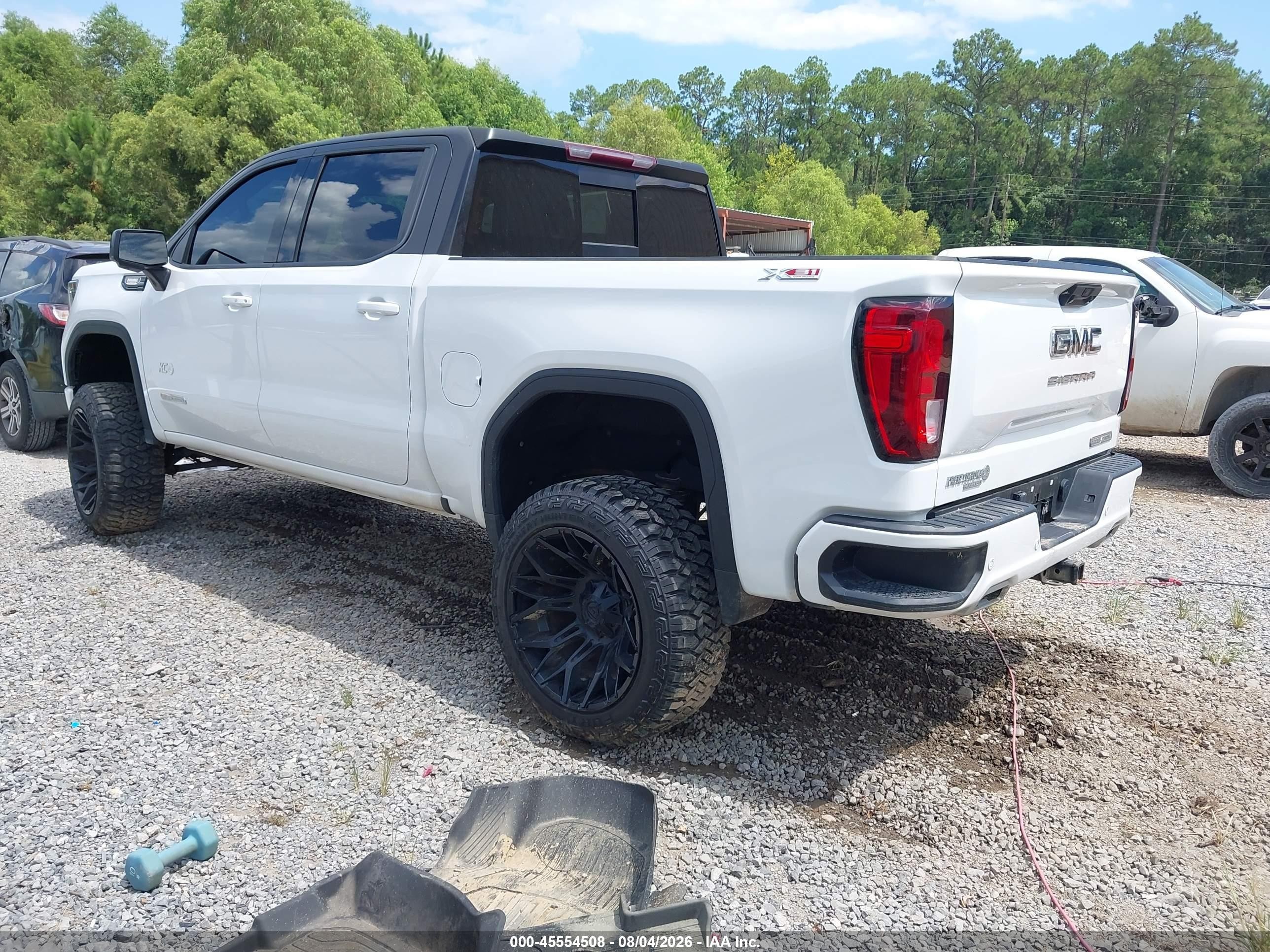 2023 Gmc SIERRA VIN 3GTUUCE89PG165377 IAAI salvage auction — Water/Flood, Salvage (Mississippi), sold $19,550 on 2026-08-14 (photo 3)