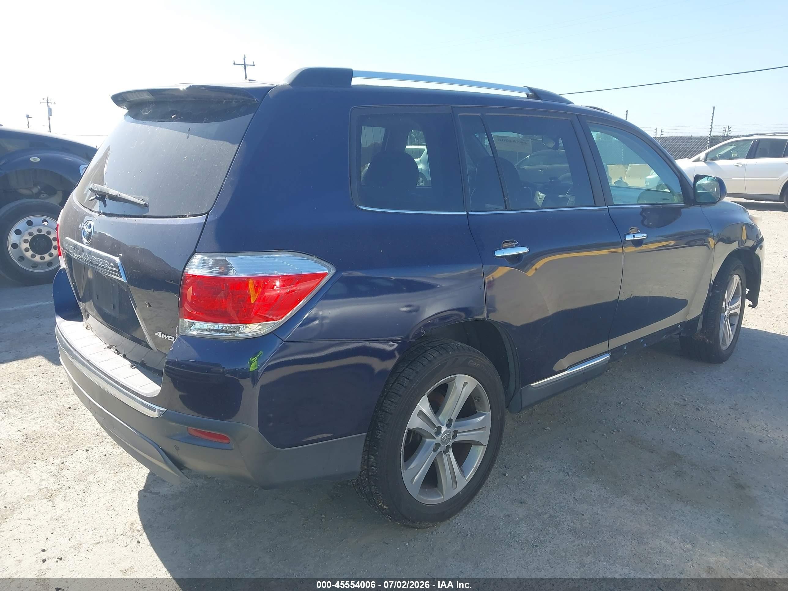2012 Toyota Highlander VIN 5TDDK3EH0CS130633 IAAI salvage auction — Normal Wear, Clear - Dealer Only (California), sold $3,000 on 2026-07-09 (photo 4)