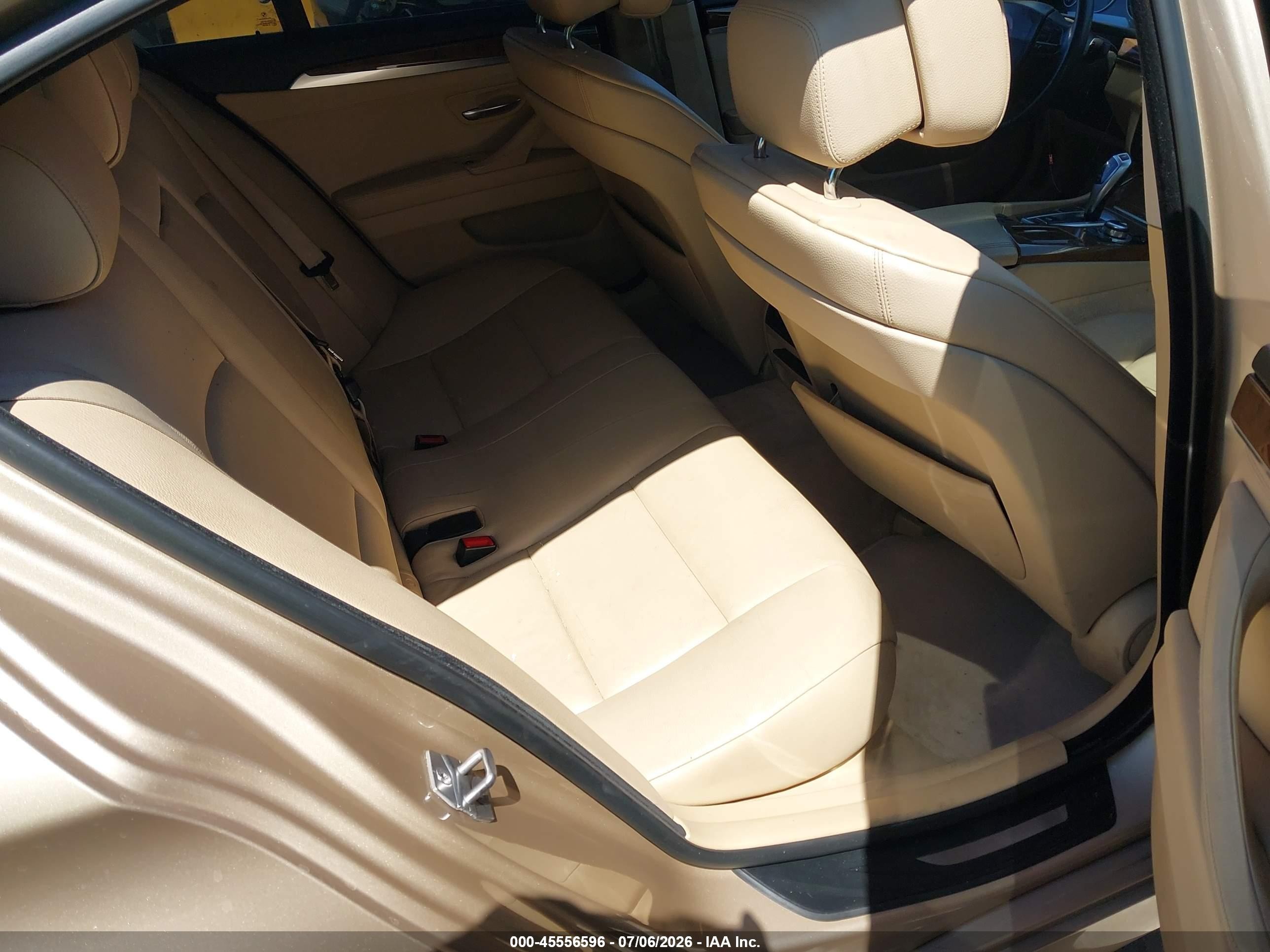2013 BMW 5 Series VIN WBAXG5C5XDDY34528 IAAI salvage auction — Normal Wear, Clear - Dealer Only (California), sold $475 on 2026-07-09 (photo 8)