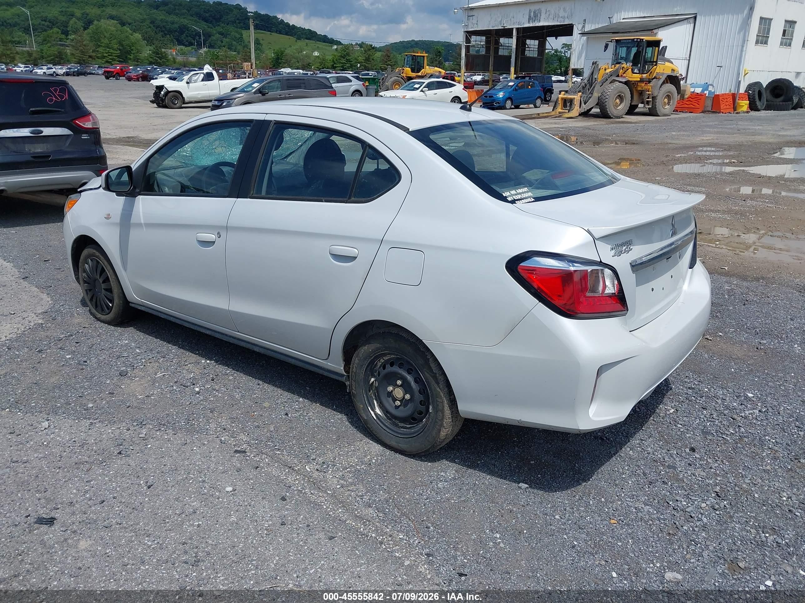 2022 Mitsubishi Mirage VIN ML32FUFJ6NHF06154 IAAI salvage auction — Side, Salvage (West Virginia), sold $1,950 on 2026-09-03 (photo 3)