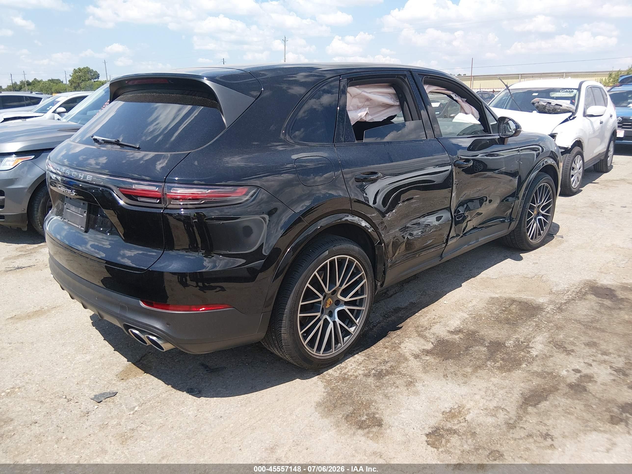 2019 Porsche Cayenne VIN WP1AB2AY1KDA65268 IAAI salvage auction — Side, Original (Texas), sold $17,200 on 2026-09-13 (photo 4)