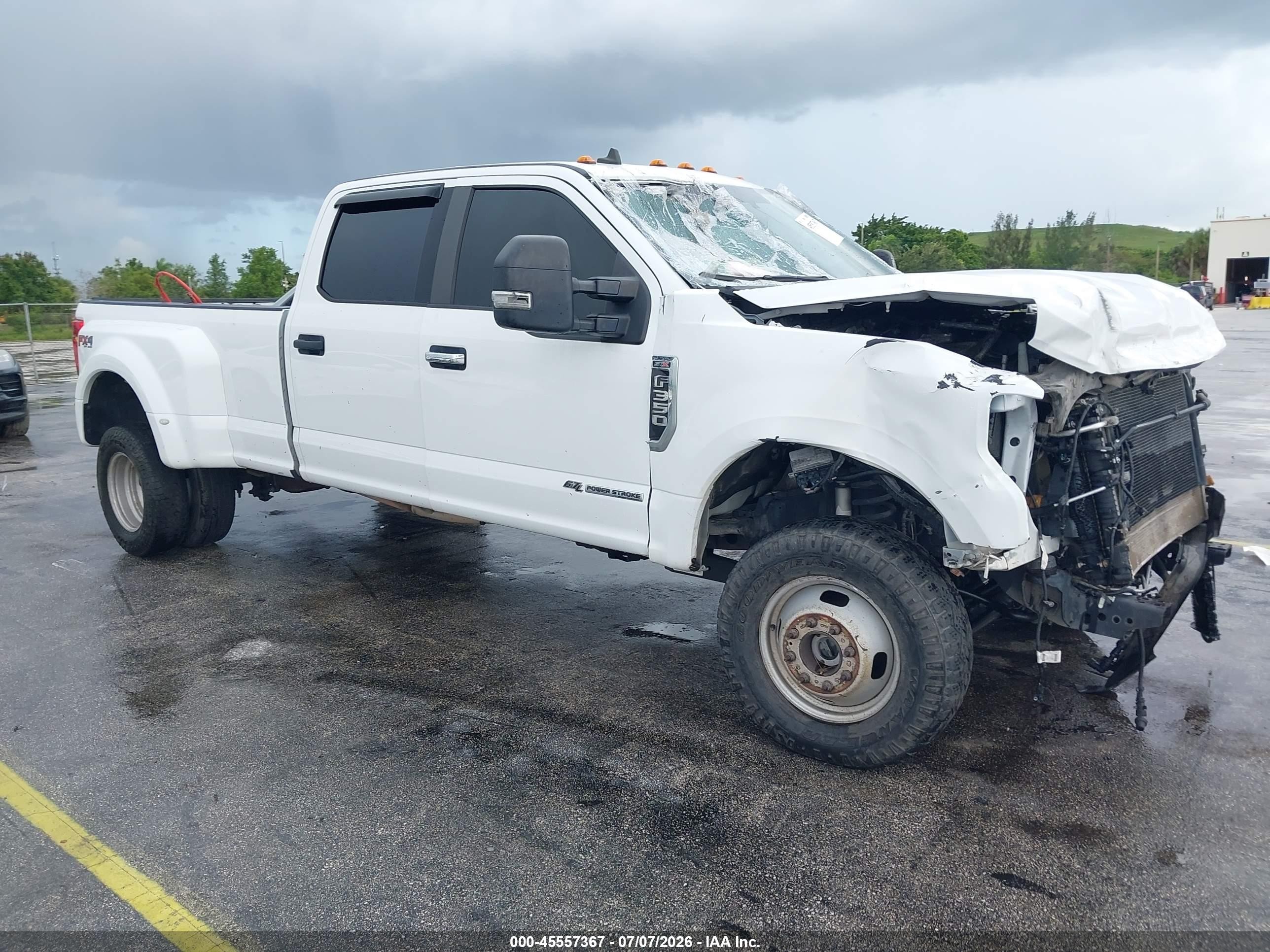 2019 Ford F-350 VIN 1FT8W3DT8KEG15165 — IAAI salvage auction photo